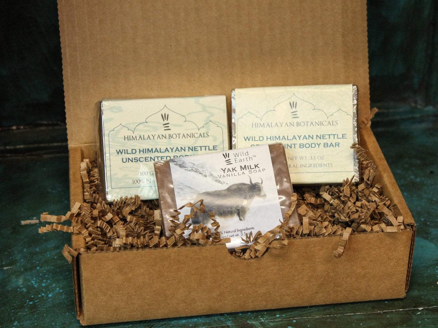 Himalayan Earth Soap Gift Set - Natural Handmade Soap Bars with Essential Oils for Skin Care, Spa & Relaxation - Perfect for Gifts, Home Use & Bathroom Decor