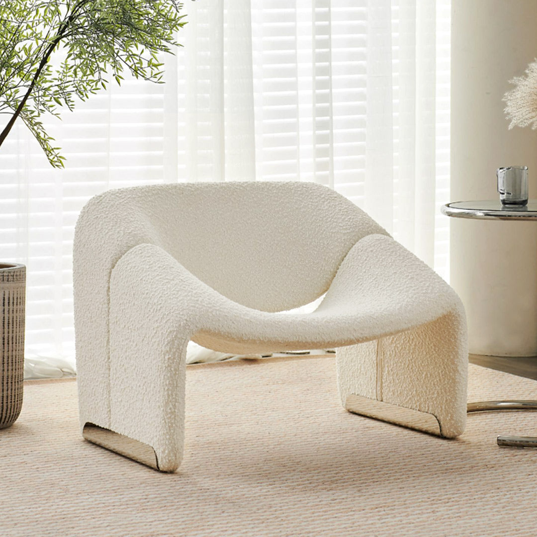 Luxury Boucle Sherpa Accent Chair - Cozy Lounge Chair in White for Living Room, Bedroom & Office - Modern Comfortable Seating for Relaxing & Decor
