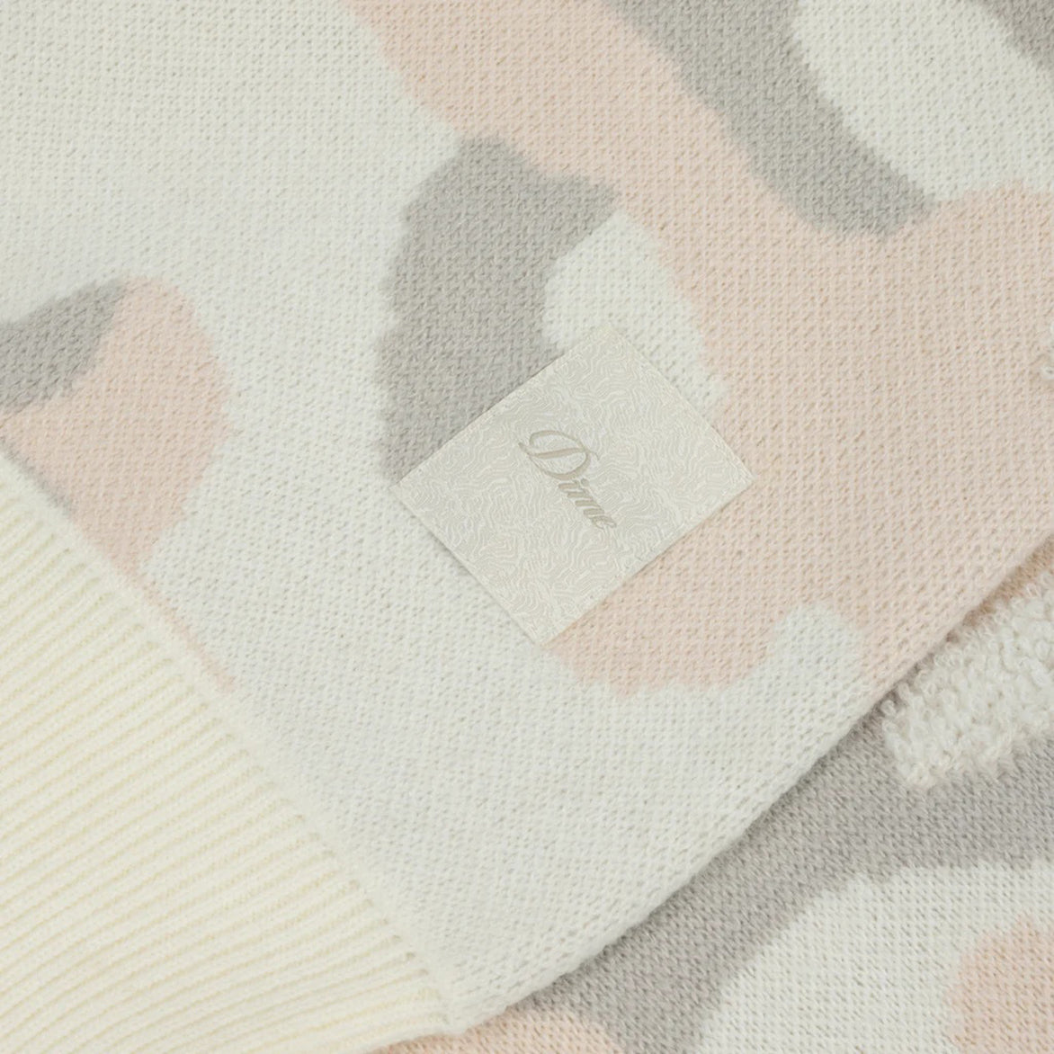 Premium Camo Chenille Knit Arctic Blanket - Soft & Warm Winter Throw for Cozy Home, Camping, and Outdoor Adventures