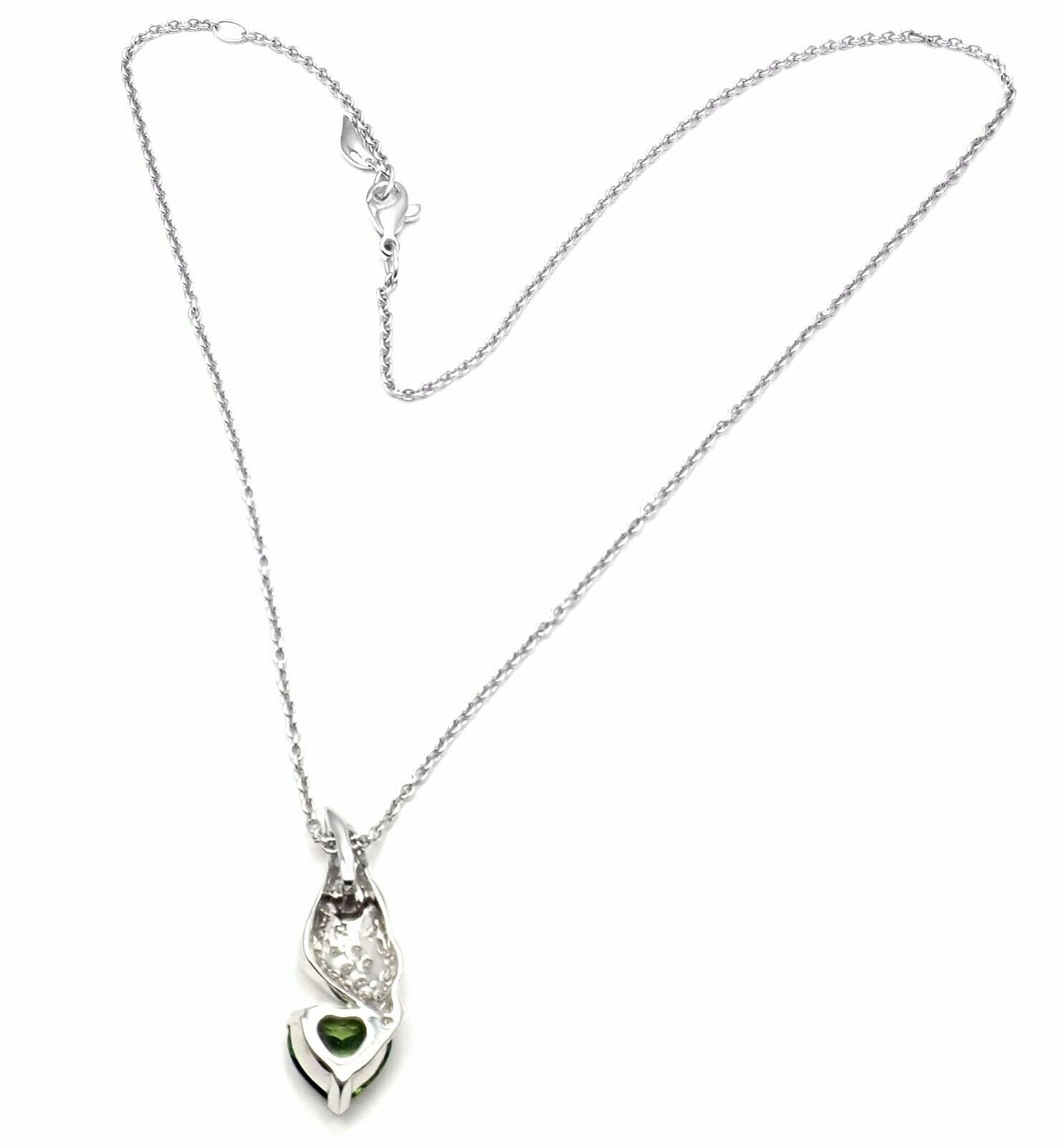 Authentic Piaget 18k White Gold Diamond Peridot Heart Pendant Necklace - Luxury Jewelry for Women, Perfect Gift for Anniversary & Valentine's Day