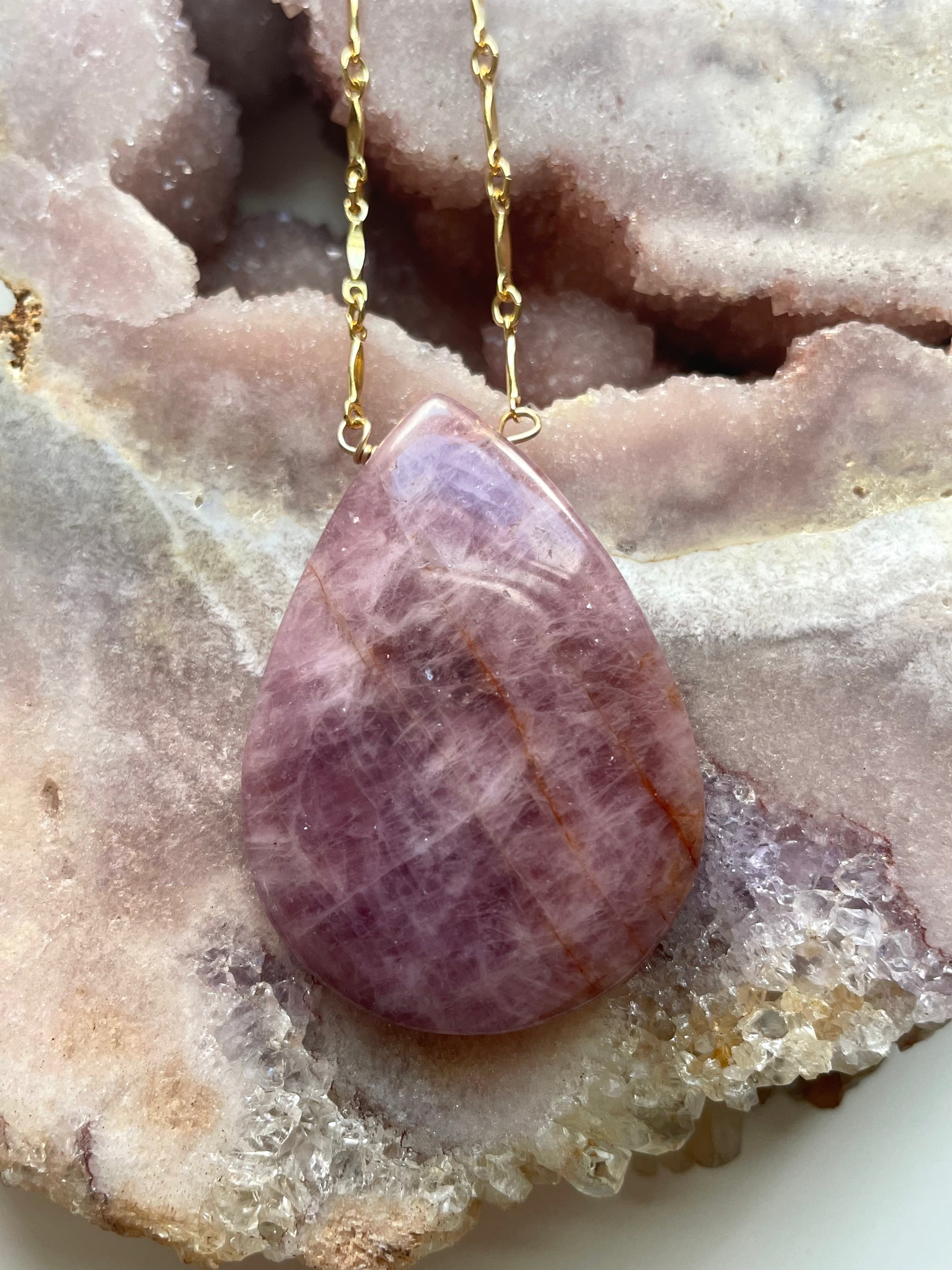 Large Rose Quartz Statement Crystal Necklace - 18K Gold Filled Healing Jewelry for Women - Perfect for Meditation, Yoga & Spiritual Gifts