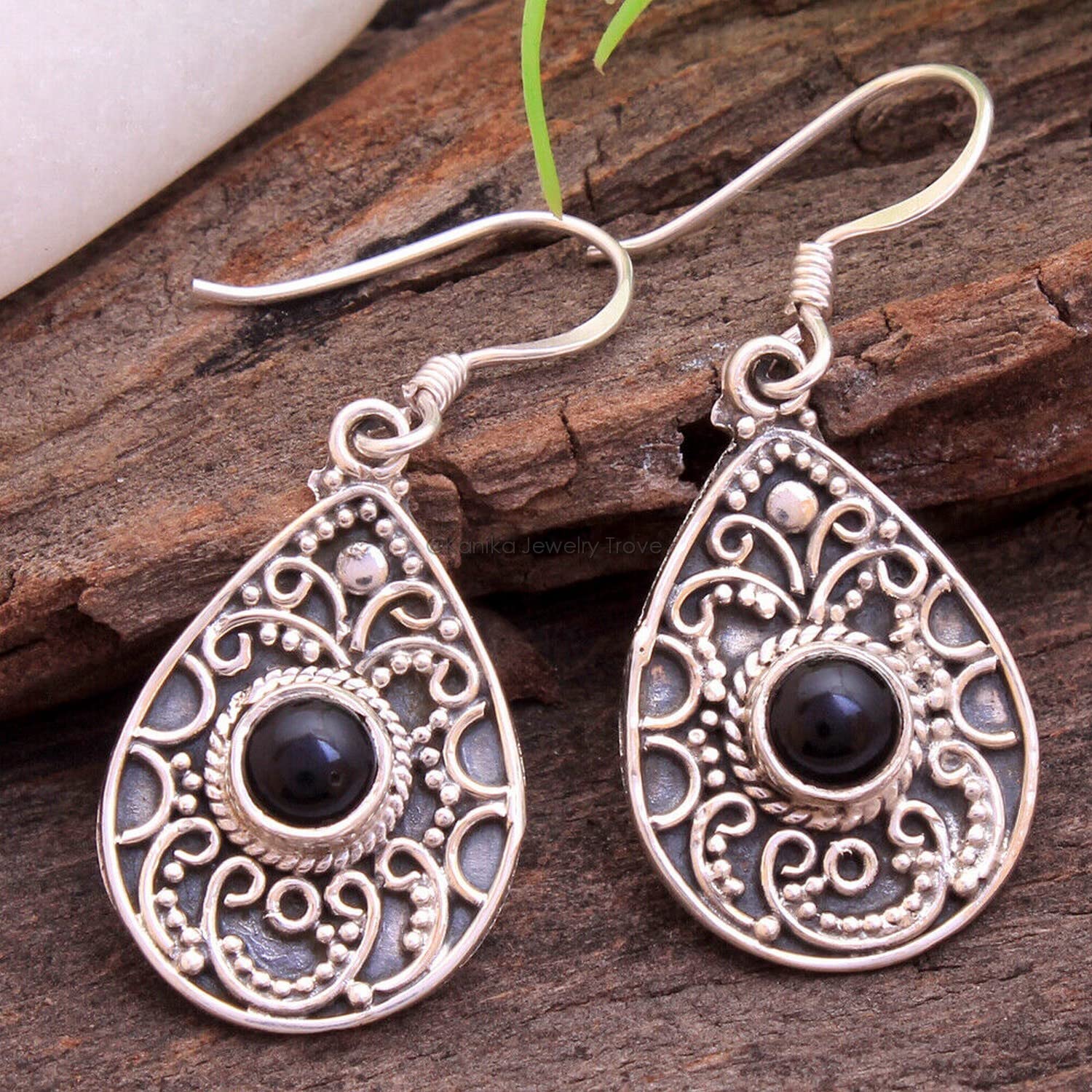 Black Onyx Gemstone Sterling Silver Vintage Drop Earrings for Women - Bezel Set Dangle Earrings with Ear Wires - Elegant Bridesmaid Jewelry & Christmas Gift - Perfect for Weddings, Parties & Special Occasions