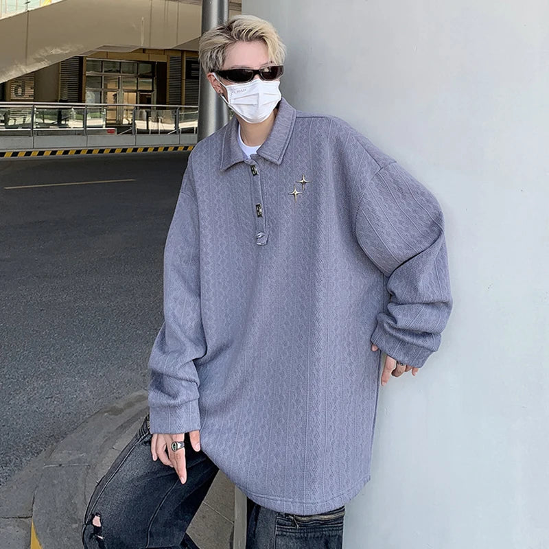 Stylish American Men's Loose Fit T-Shirt with Metal Pattern Design - Turn Down Collar Long Sleeve Casual Tee for Everyday Wear & Street Fashion | Model 9C6599