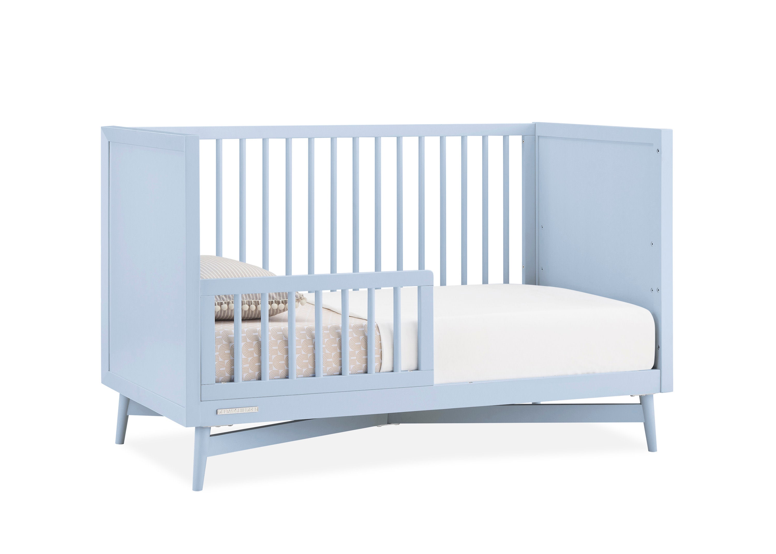 Dylan 4-in-1 Convertible Baby Crib - Toddler Bed, Daybed & Full-Size Bed - Nursery Furniture for Boys & Girls - Perfect for Newborns to Teens