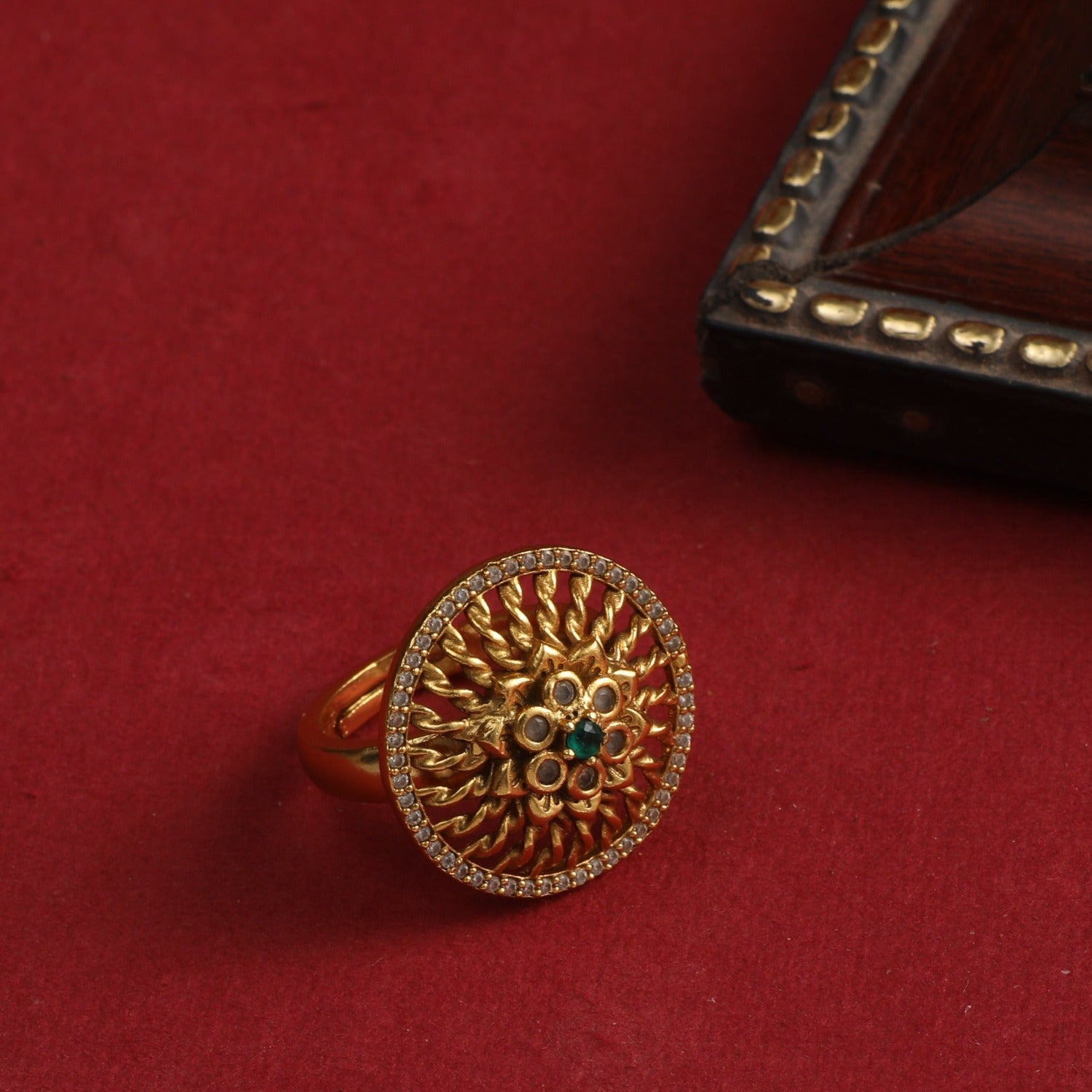 Vintage Antique Finger Ring for Women - Elegant Handmade Jewelry for Weddings, Parties & Special Occasions