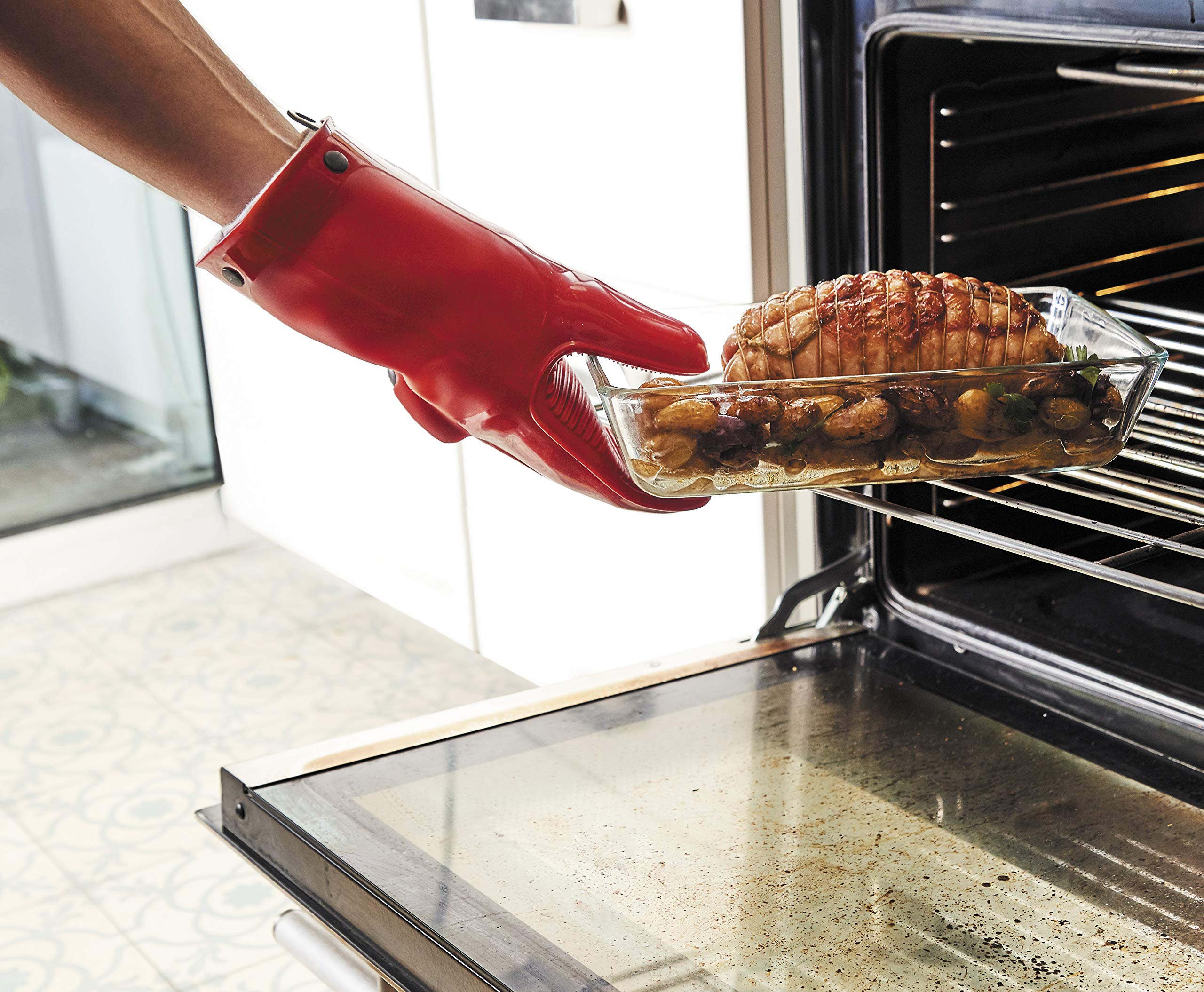 Mastrad Heat-Resistant Silicone Oven Mitt with LED Light - Waterproof BBQ Glove for Grilling, Baking & Cooking - Non-Slip Grip & Cotton Lining - Perfect for Outdoor Camping, Kitchen Use & Holiday Baking