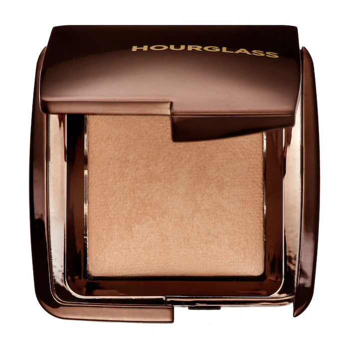 Hourglass Ambient® Mini Lighting Powder - Illuminating Face Powder for a Soft-Focus Glow | Perfect for Highlighting & Setting Makeup for Day or Night Looks