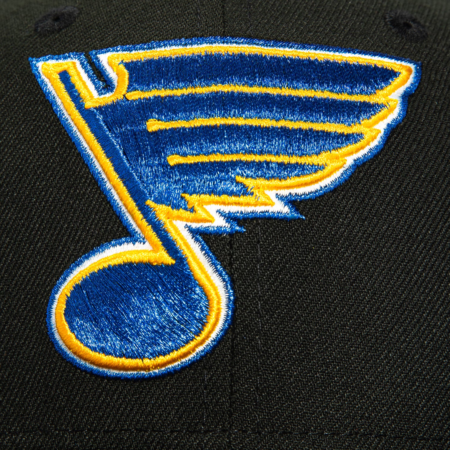 New Era 59Fifty St Louis Blues Team UV Hat - Black | Official NHL Baseball Cap for Men & Women | Perfect for Baseball Games, Sports Fans & Streetwear Fashion