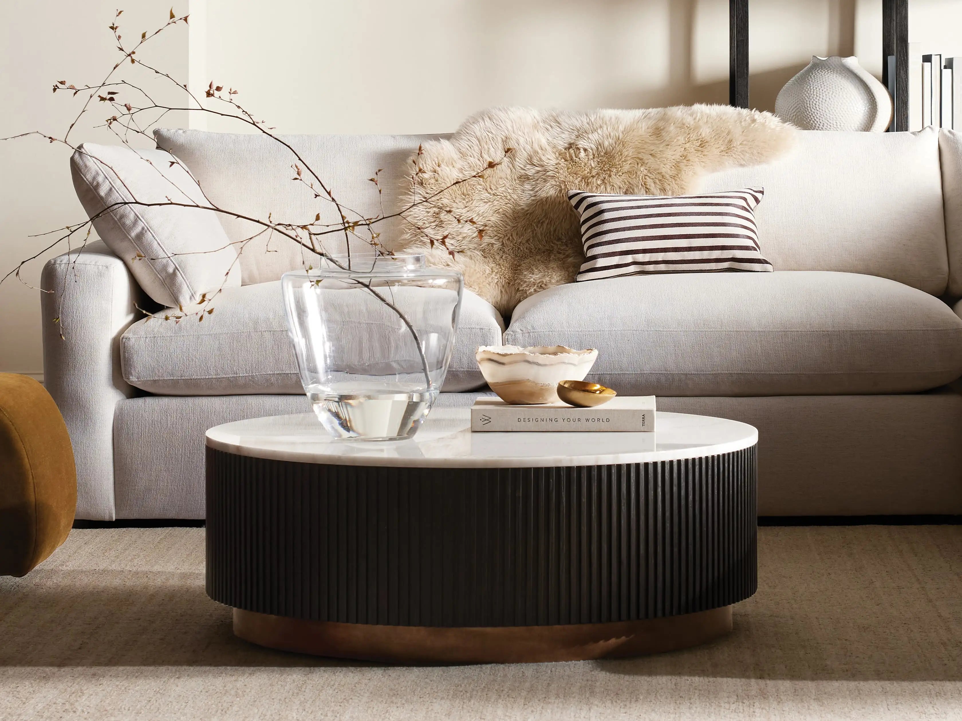 Modern Round Coffee Table - Stylish & Durable Living Room Centerpiece for Home Decor | Perfect for Small Spaces, Apartments & Cozy Gatherings