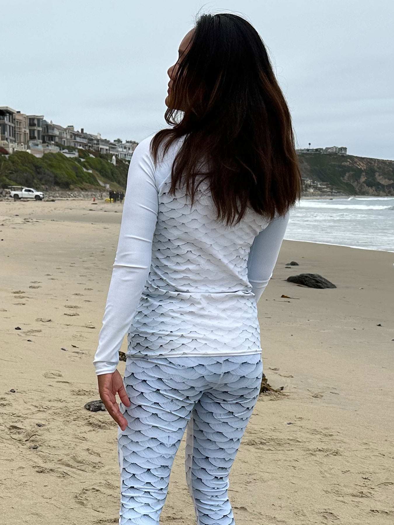 Wailea Women's Rash Guard UPF 50+ Sun Protection Swim Shirt - Long Sleeve Quick Dry Swimwear for Surfing, Swimming & Beach Activities