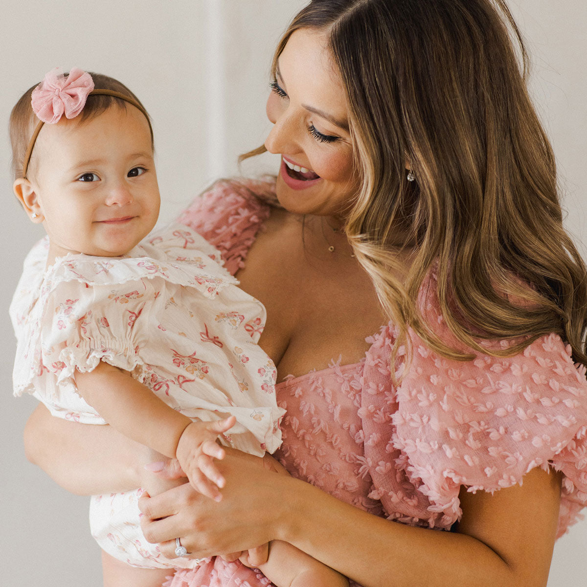 Eva Romper with Bow - Floral Ditsy Print - Natural Cotton Baby Outfit for Girls - Perfect for Spring Photoshoots & Casual Playdates
