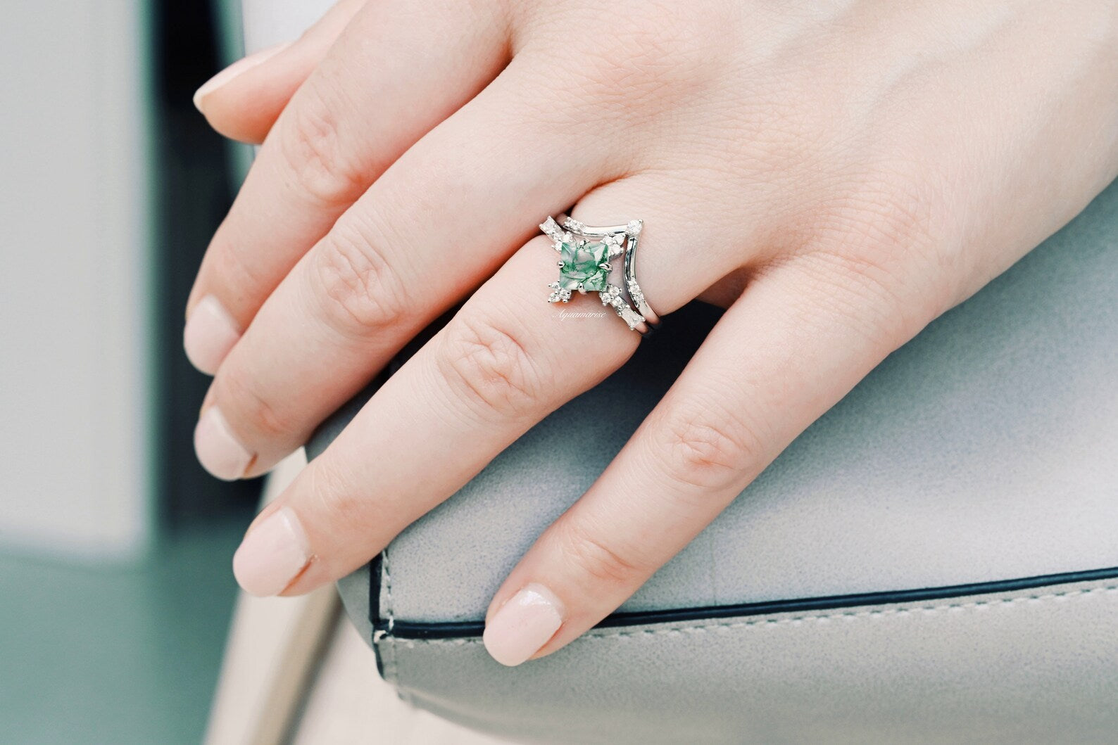 Rustic Moss Agate Couples Ring for Women & Men - Natural Stone Wedding Band, Boho Engagement Ring - Perfect for Anniversaries, Proposals & Romantic Gifts
