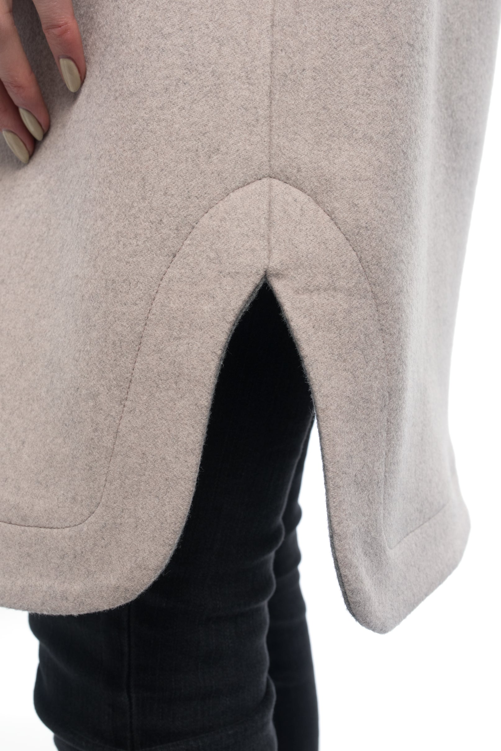Brunello Cucinelli Women's Quarz Pink Beaded Trim Parka Coat - Winter Warm Fashion Outerwear for Casual & Formal Occasions