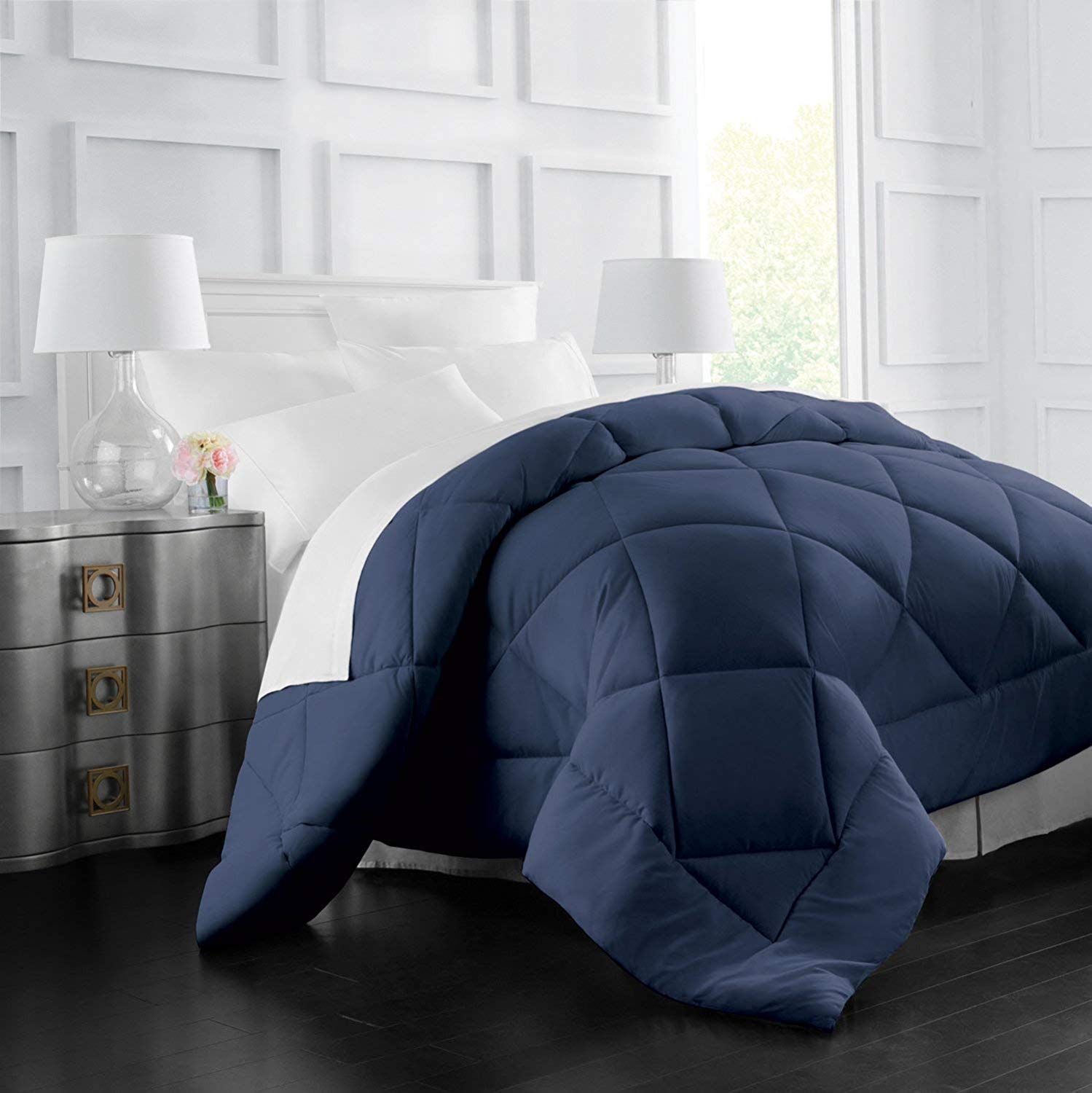 Luxury 2-Piece Comforter Set - 100% Egyptian Cotton 300 GSM Comforter & Reversible 800 Thread Count Duvet Cover (Cal-King, Navy Blue/White) - Perfect for Master Bedroom, Guest Room & Hotel Style Bedding