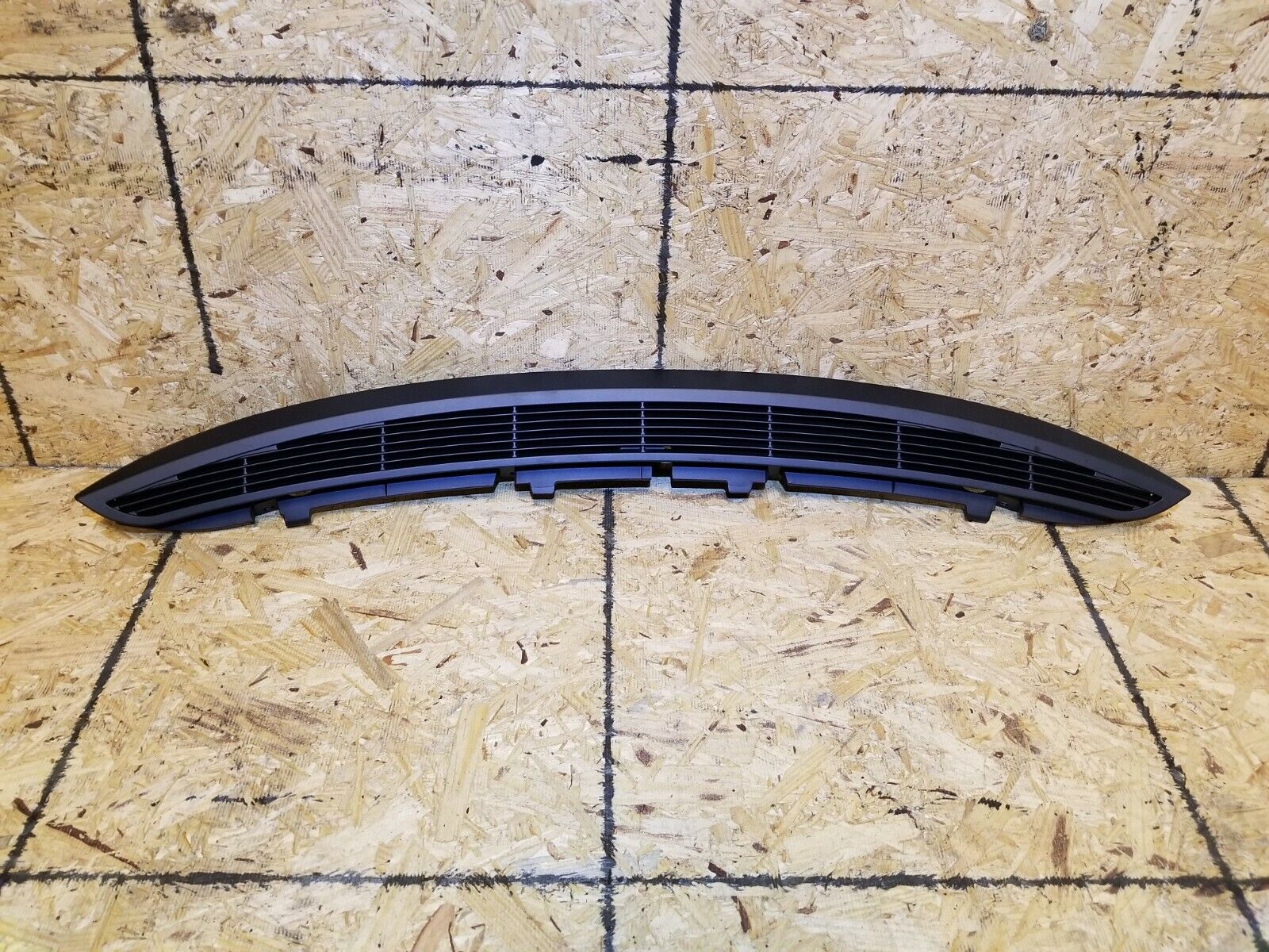 2006-2010 BMW 650i E63 Rear Windshield Trim Vent OEM Replacement Part - Perfect for Car Restoration & Weather Protection
