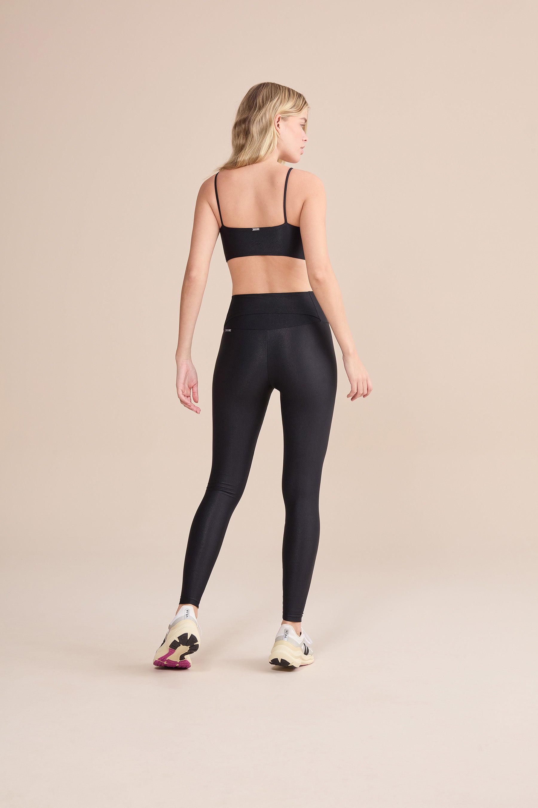 Allure® Adaptiv High-Waisted Yoga Leggings for Women - Stretchy, Breathable & Comfortable Workout Pants - Perfect for Yoga, Gym & Everyday Wear