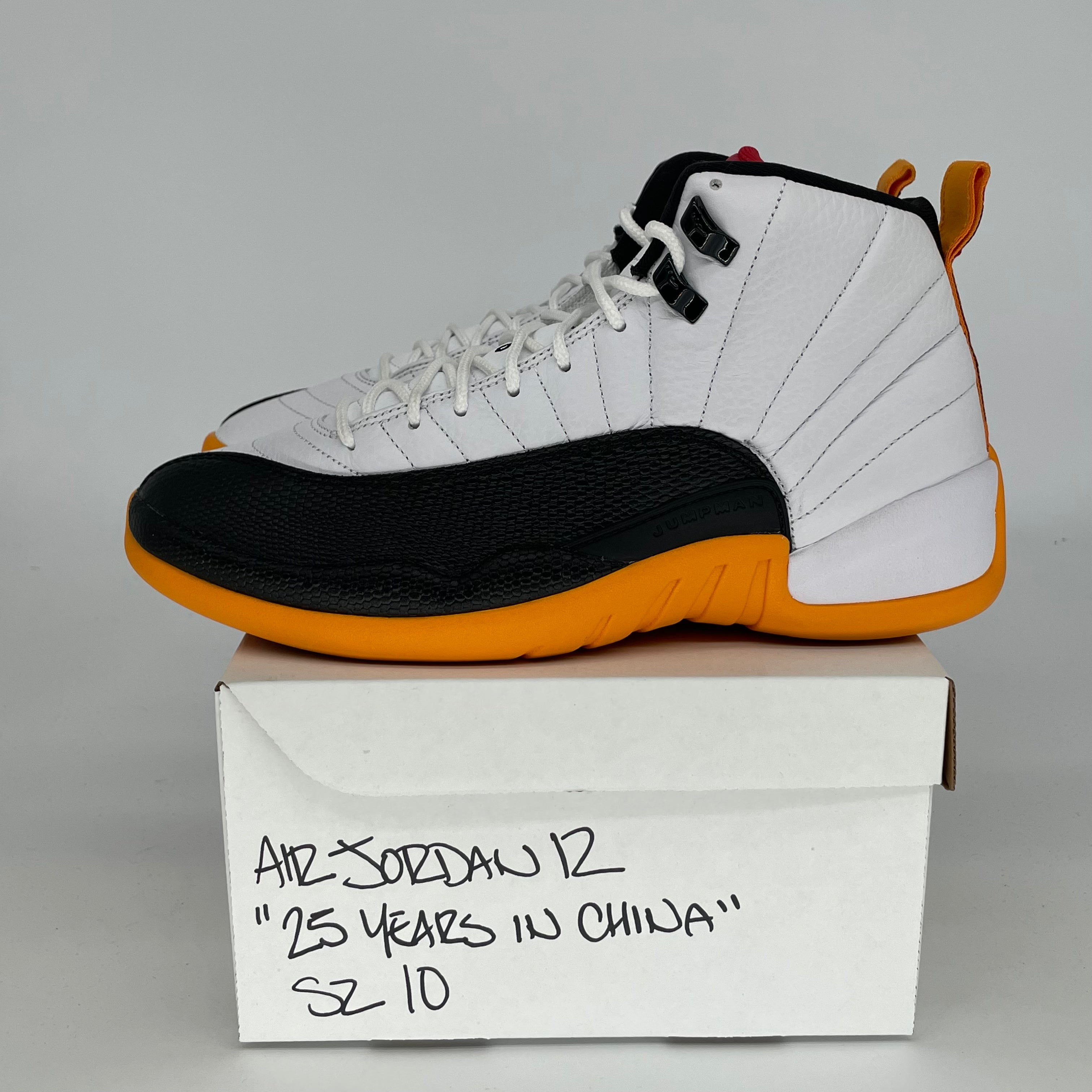 AIR JORDAN 12 Retro 