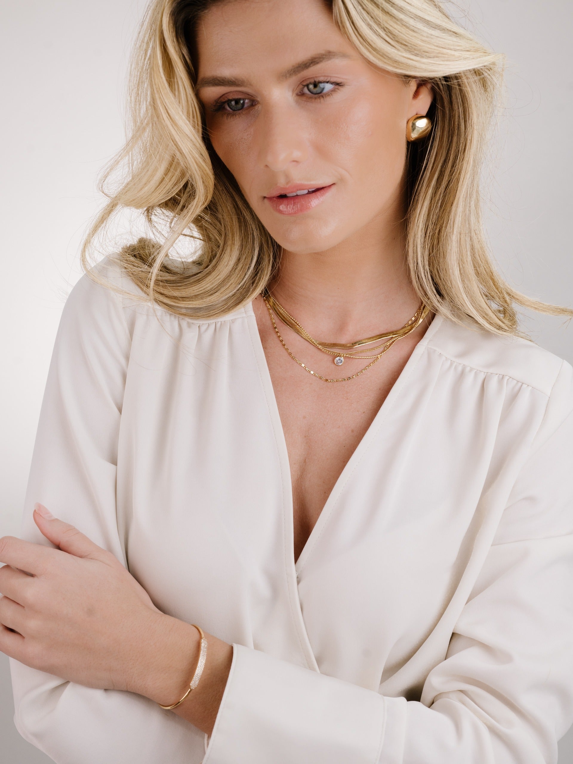 Layered Necklace for Women - Trendy Gold & Silver Chain Necklaces Set - Perfect for Everyday Wear, Layering, and Gift Giving