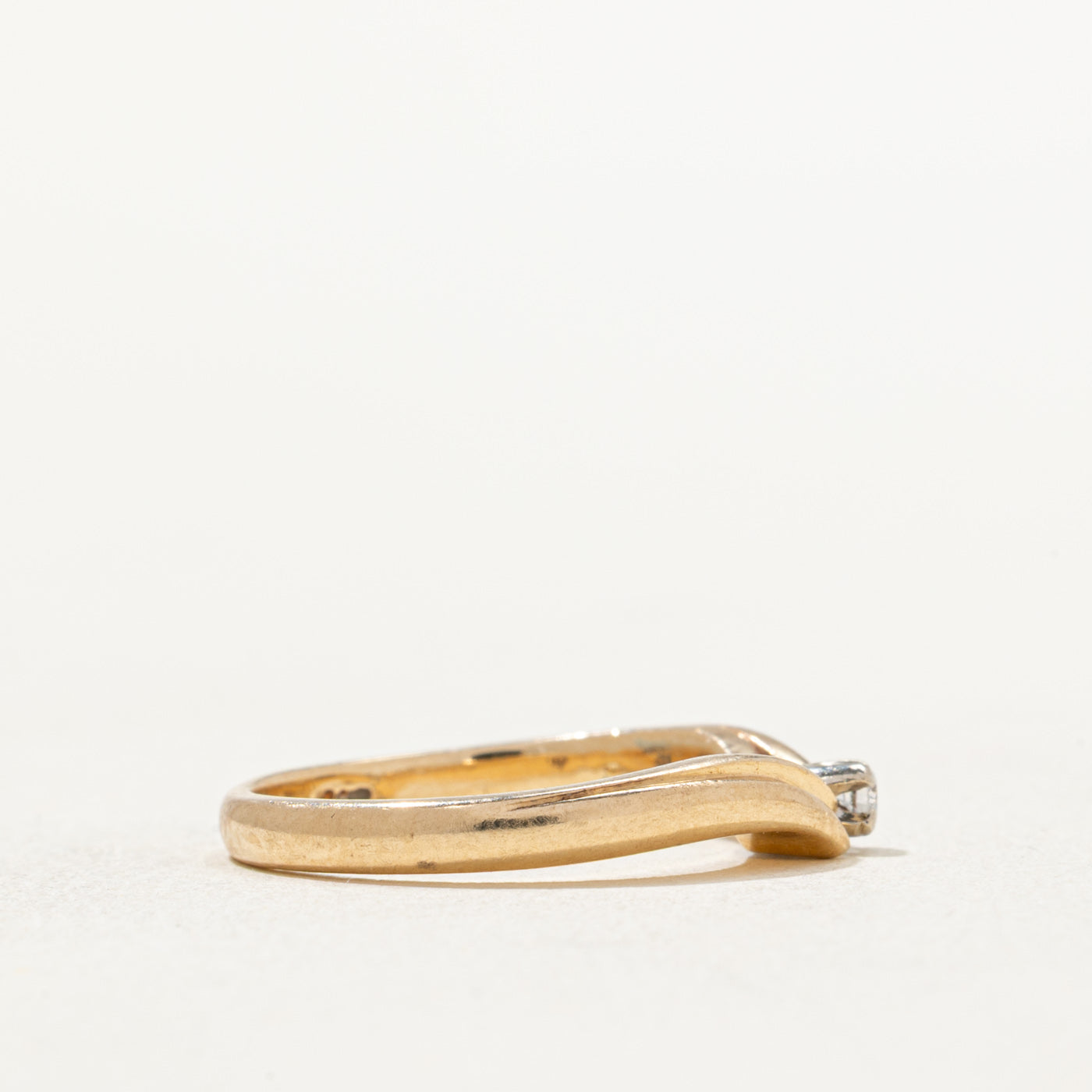 0.025ct Single Stone Diamond Chevron Ring - Size 4.25 | Elegant Stackable Wedding Band for Women | Perfect for Engagement, Anniversary & Everyday Wear