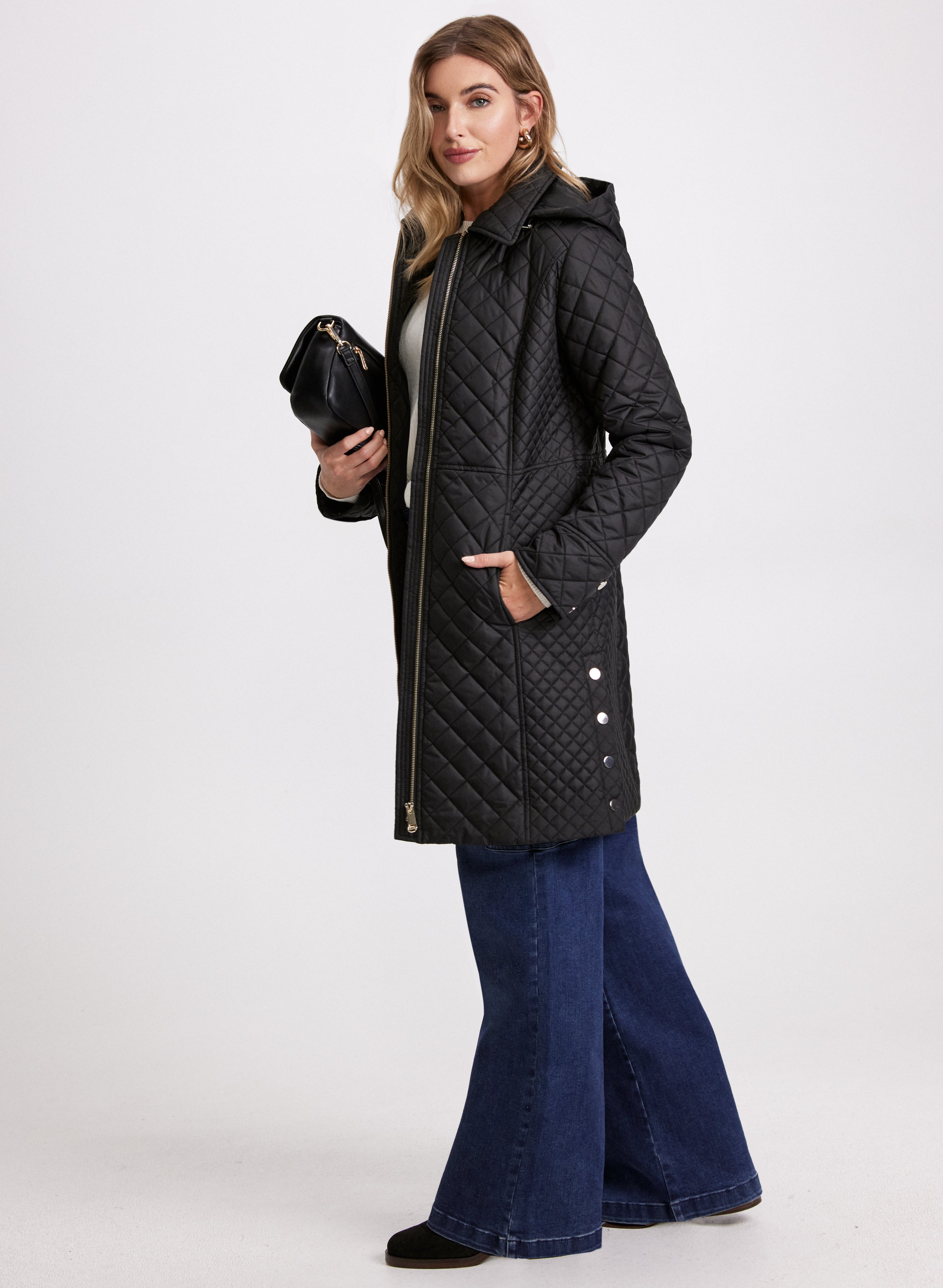 Luxury Diamond Quilted Puffer Jacket for Women - Winter Warm Down Coat with Stand Collar | Perfect for Skiing, Snowboarding & Cold Weather Fashion