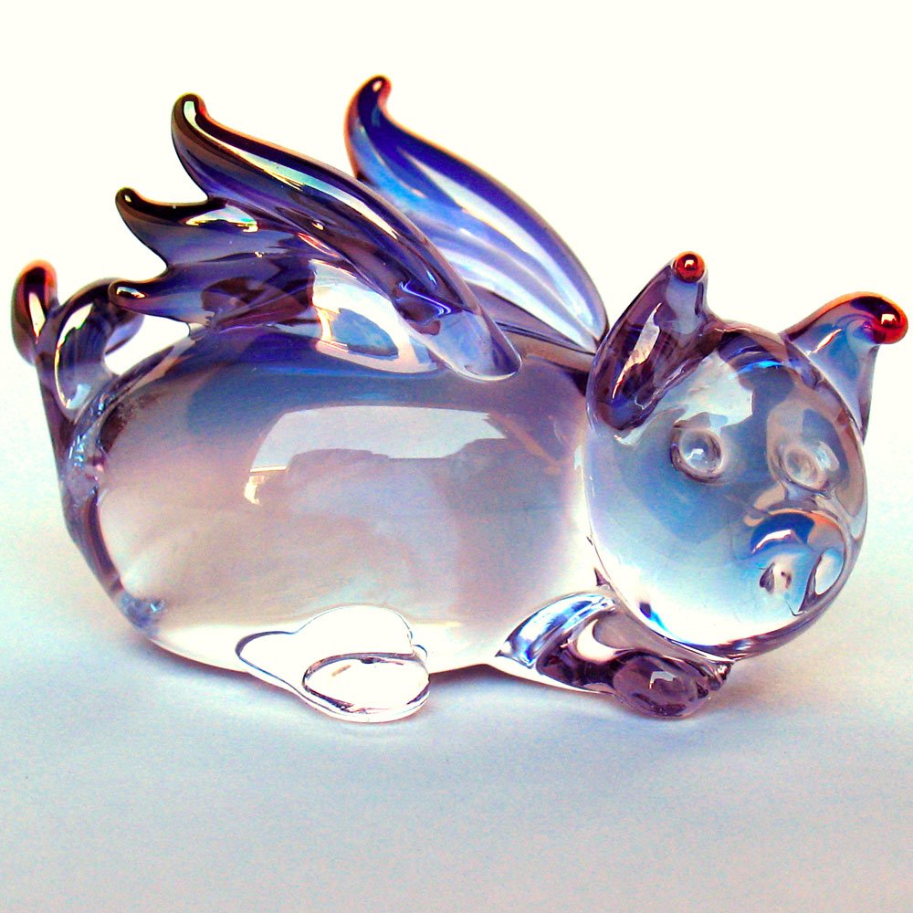 Hand Blown Glass Flying Pig Figurine Set - Mother and Baby Pig Statue - Unique Home Decor Gift for Collectors - Perfect for Nursery, Living Room, or Office Display
