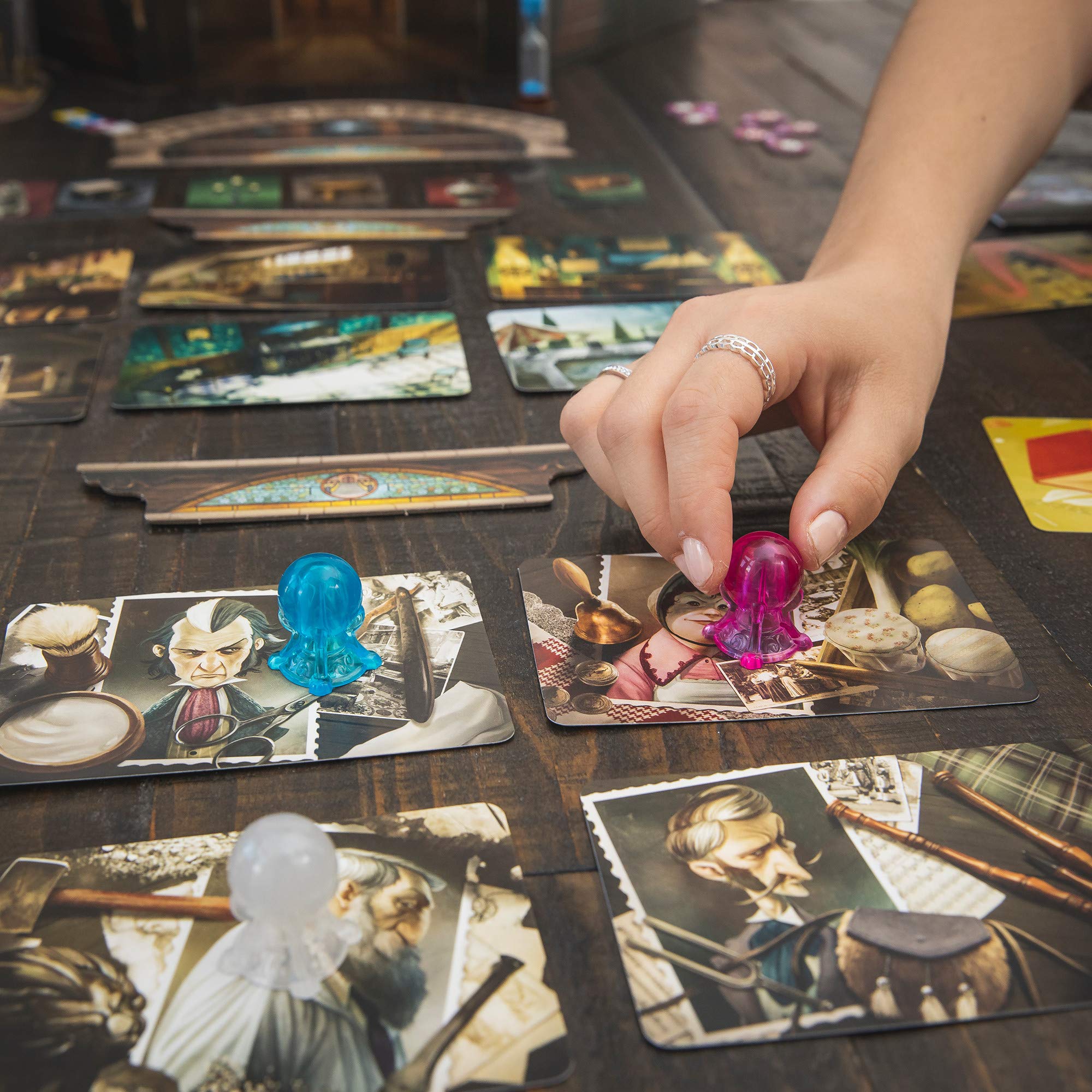 Mysterium Board Game (Base Game) | Cooperative Mystery Game for Adults & Kids Ages 10+ | Family Game Night Fun | 2-7 Players | 45 Min Playtime | Perfect for Parties & Team Building | by Libellud