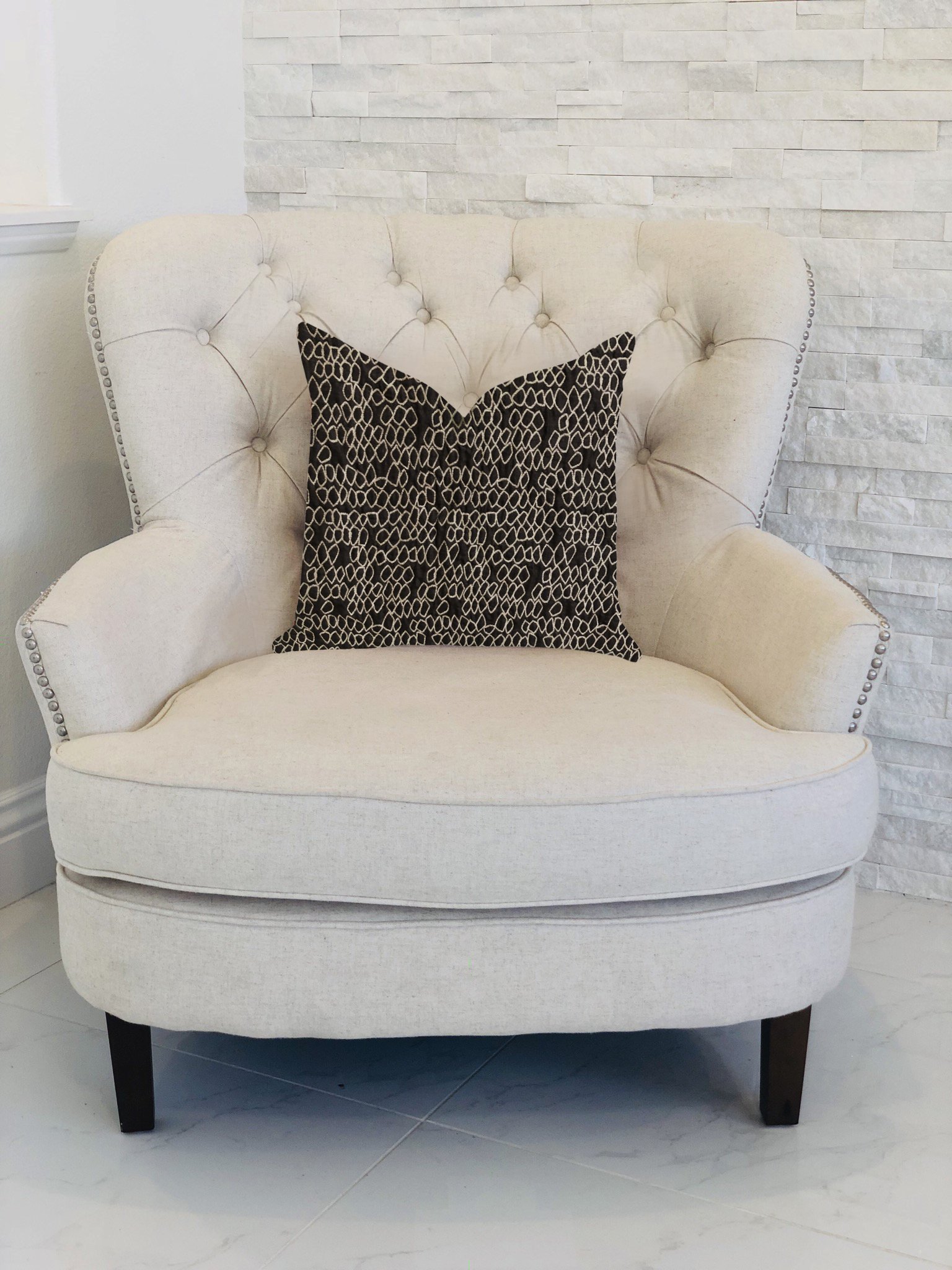 Plutus Brands 18x18 Inch Double Sided Luxury Throw Pillow - Soft Carbonado Mine Pattern Black & White Decorative Cushion for Sofa, Bed, Living Room & Home Decor