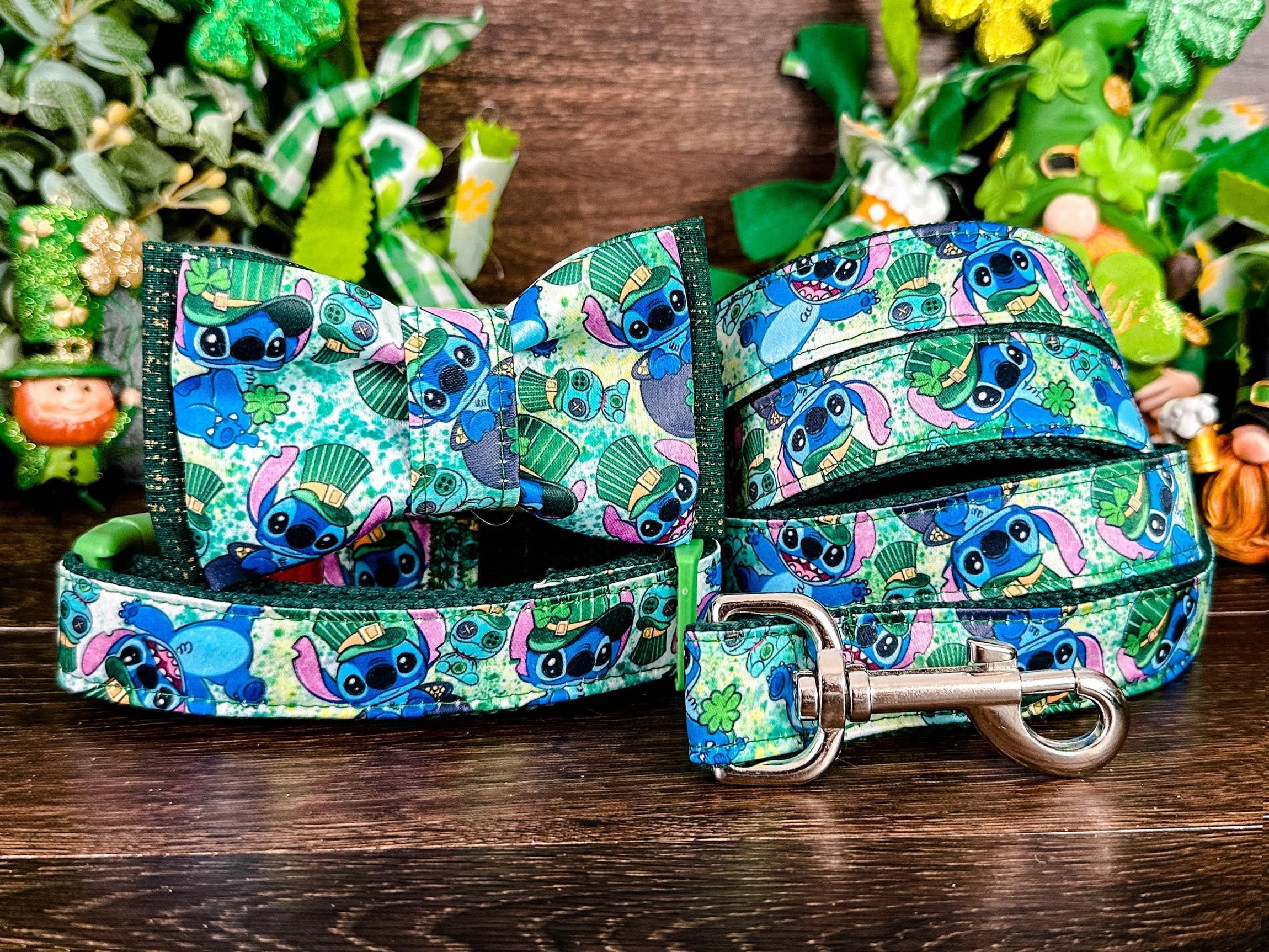 St. Patrick's Day Dog Collar with Bow Tie - Lucky Alien Design | Green Pet Accessories for Irish Festivals & Holiday Photos