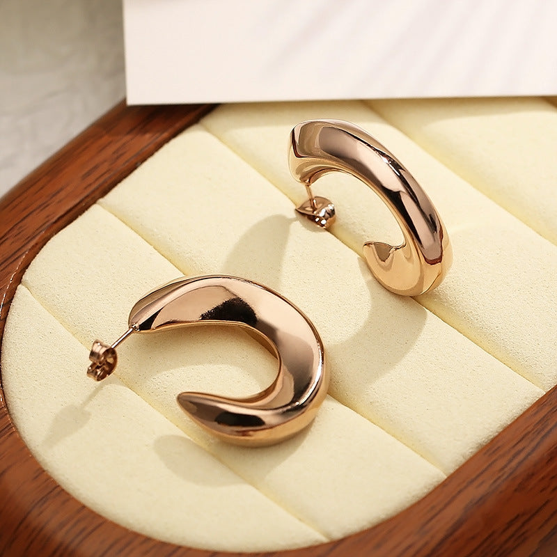 18K Gold Plated Chic C Hoop Earrings for Women - Trendy Minimalist Jewelry Gift | JDE949 | Perfect for Date Night, Office Wear & Special Occasions