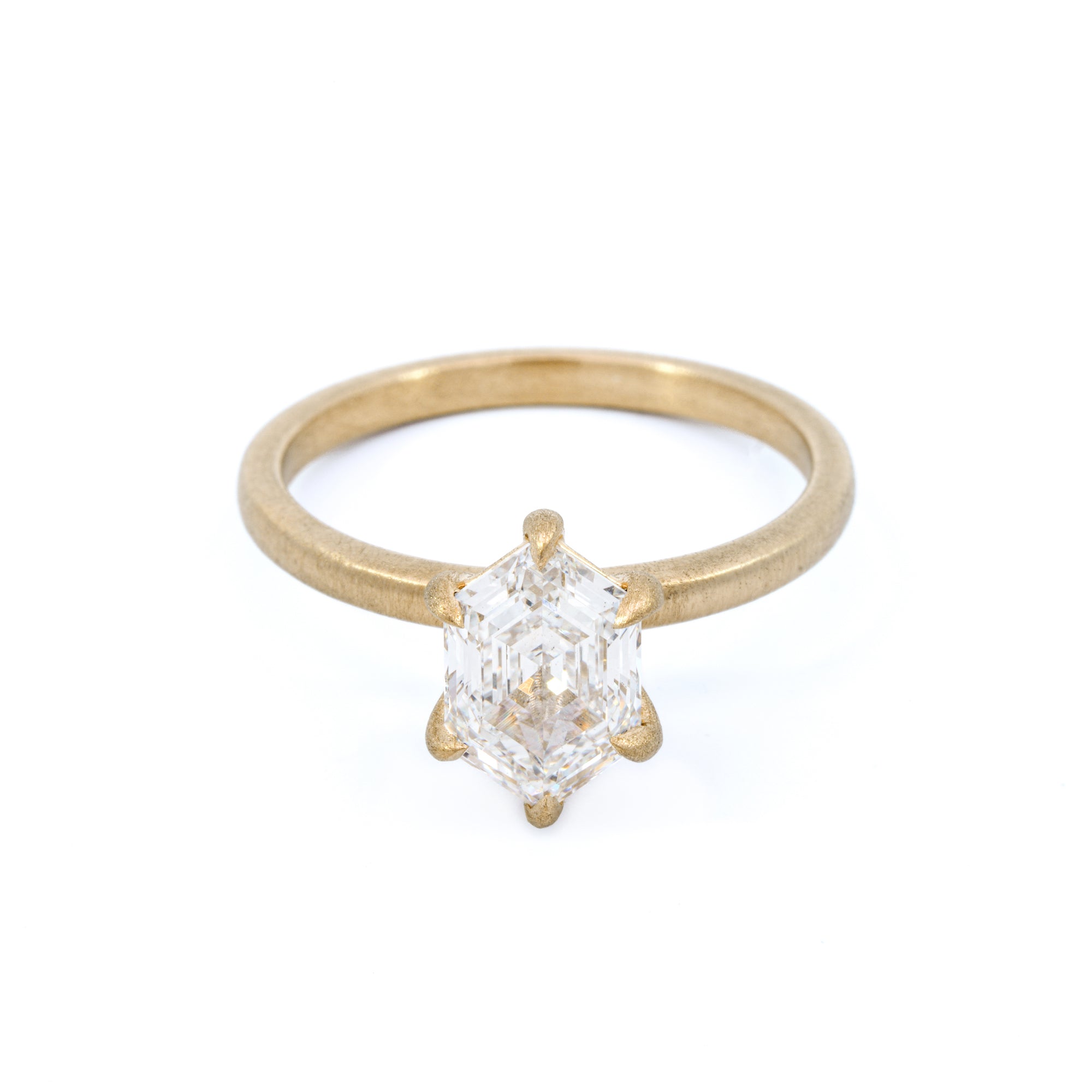 Elegant Elongated Hexagon Solitaire Engagement Ring - Perfect for Proposals, Anniversaries & Special Occasions