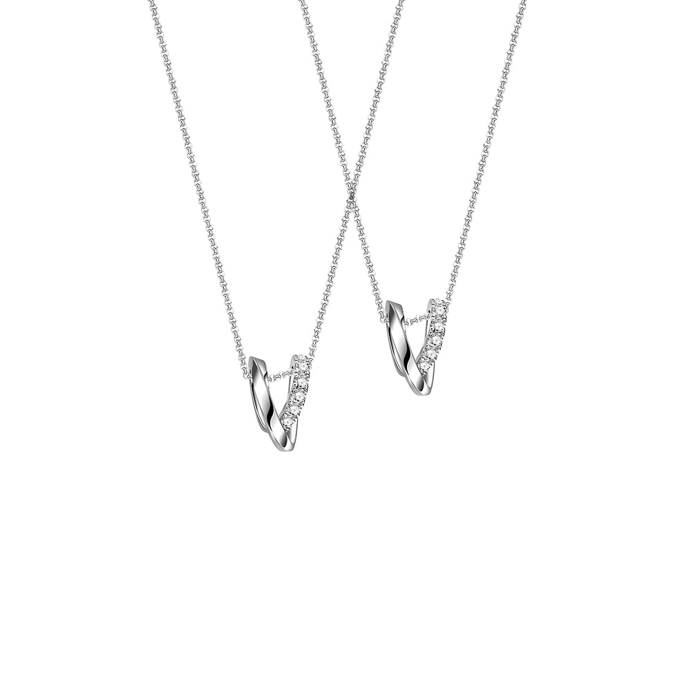 Endless Embrace Möbius Strip Necklace Pendant - Infinity Love Symbol Jewelry for Women, Sterling Silver Minimalist Necklace for Everyday Wear, Anniversary Gift & Romantic Occasions