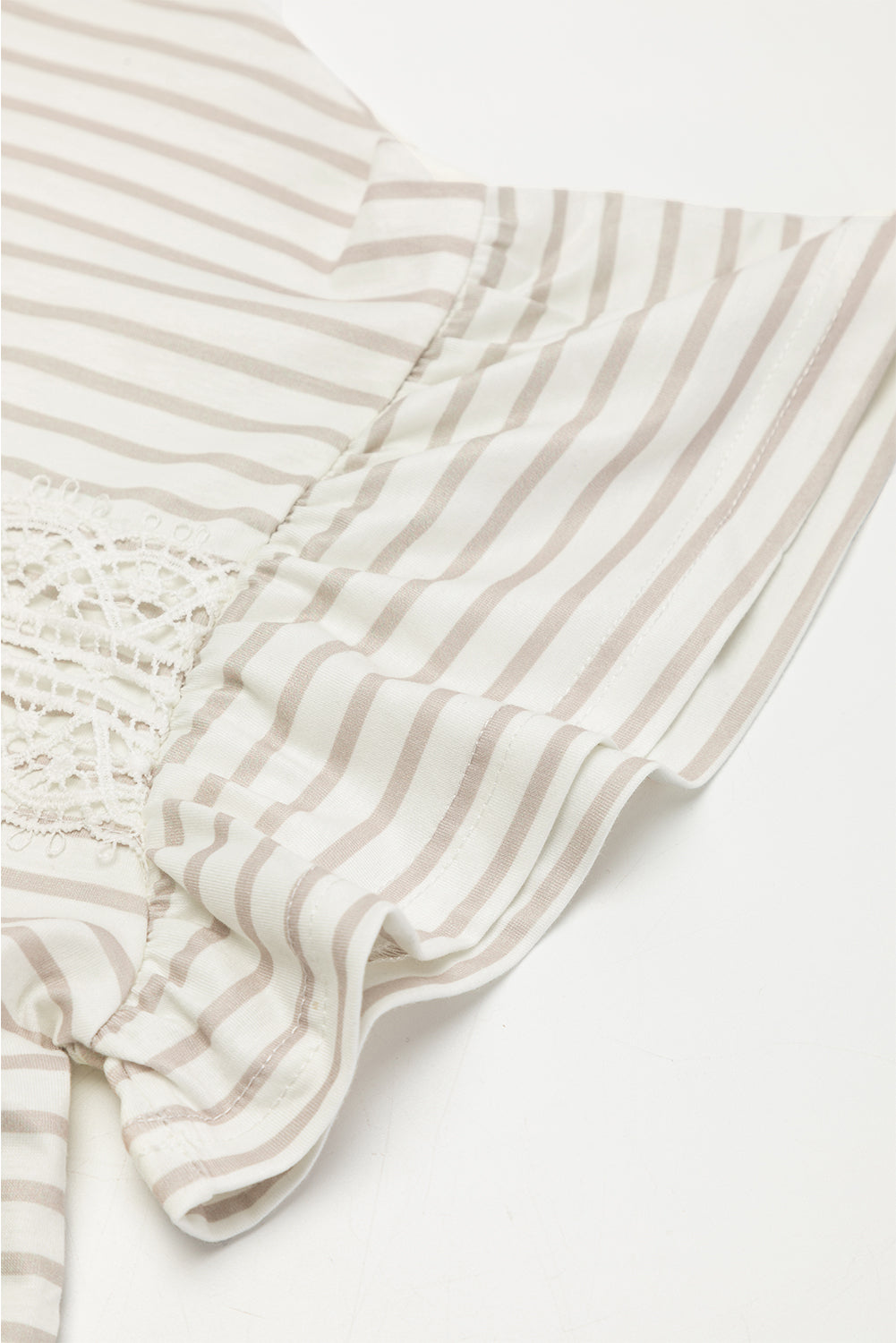 Fashion Striped Lace Trim Ruffle Sleeve T-Shirt for Women - Casual Summer Top for Date Night & Beach Outfits