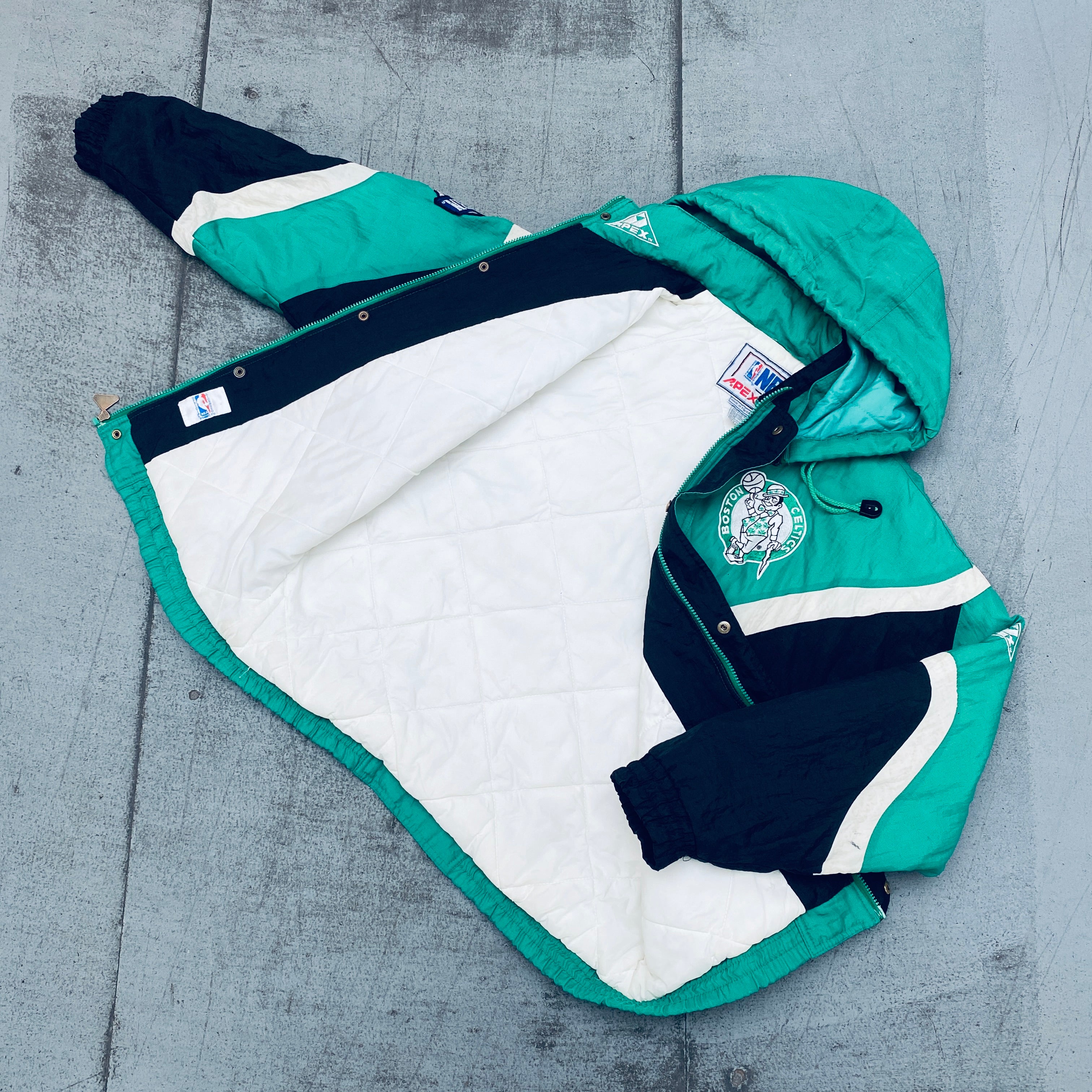 Boston Celtics 1990s Apex One Ice Cream Man Wave Full Zip Jacket - Men's Vintage NBA Basketball Hoodie for Game Day & Streetwear Fashion