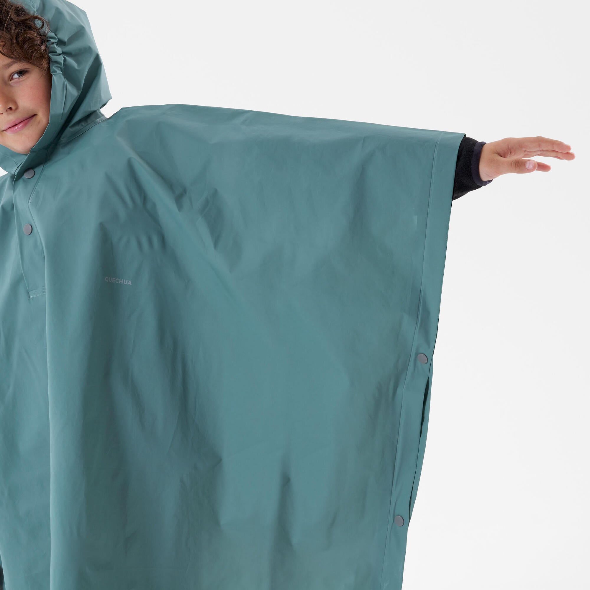 Quechua MH100 Kids' Waterproof Hiking Rain Poncho for Boys & Girls Ages 7-15 - Lightweight Outdoor Gear for Camping, Backpacking & School Activities