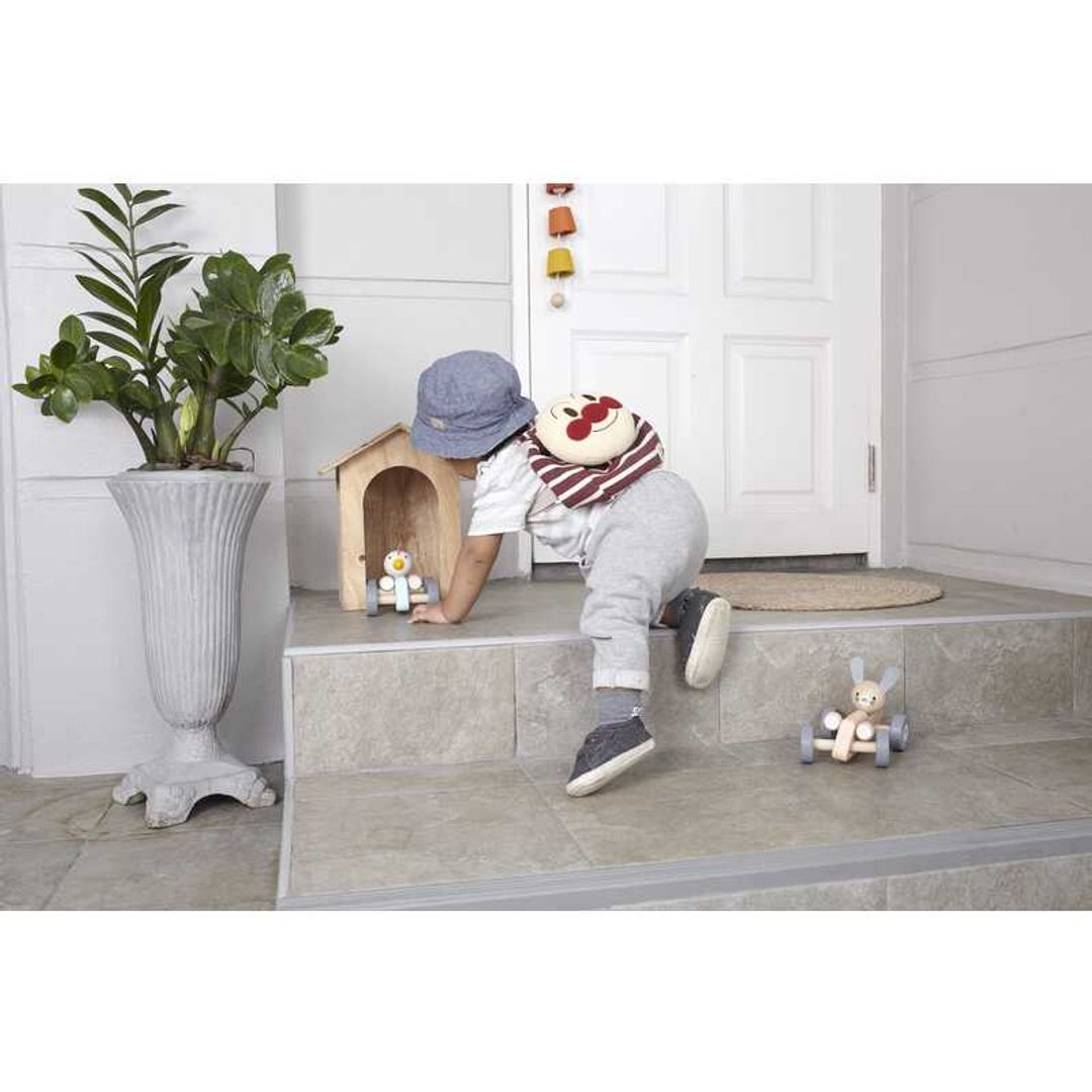 Bunny Racing Car Wooden Toy for Kids - Fun and Safe Wooden Race Car for Toddlers & Children - Perfect for Indoor Play, Birthday Gifts, and Early Learning Activities