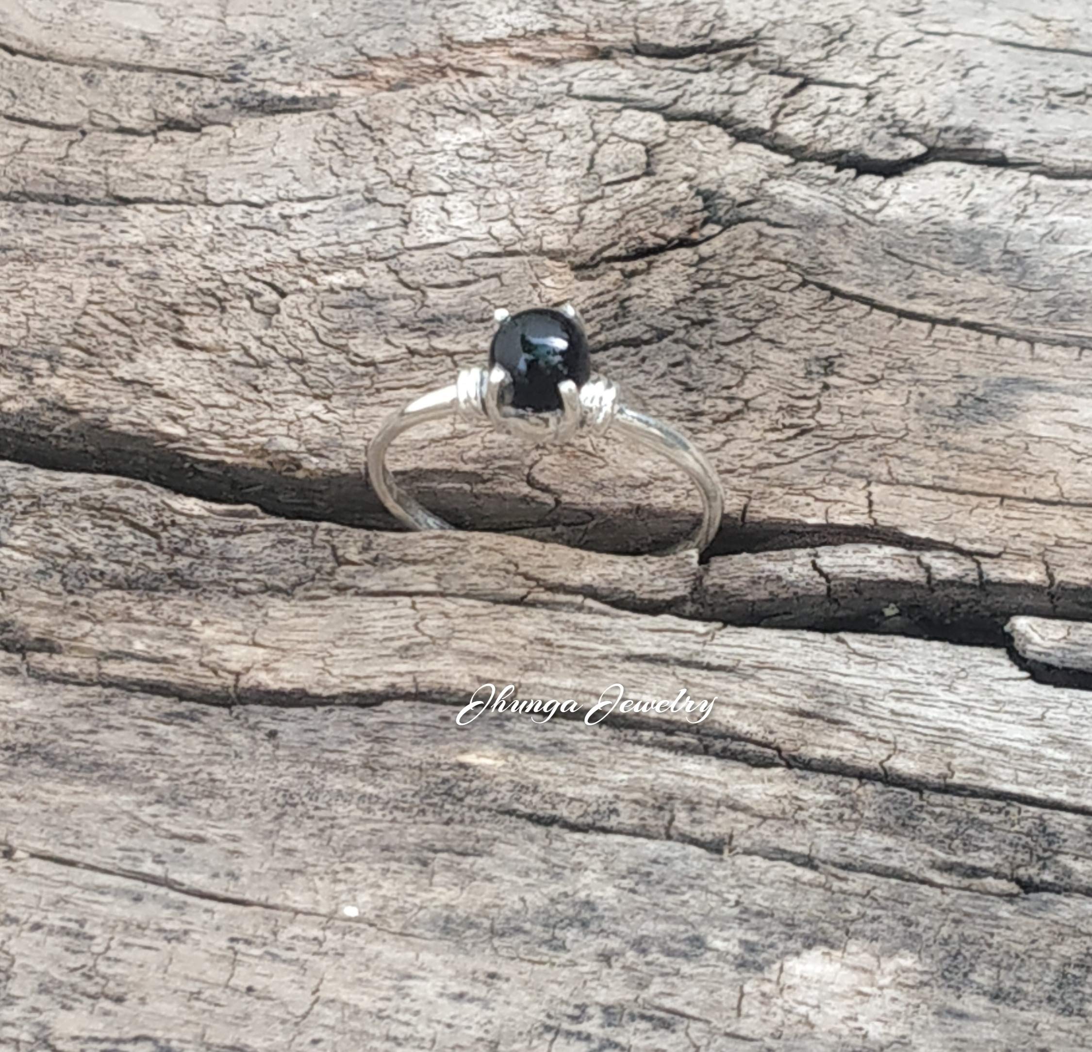 Black Onyx Ring - 925 Sterling Silver Minimalist Engagement Ring for Women, Bohemian Wedding Gift, Dainty Statement Jewelry with Prong Setting - Perfect for Everyday Wear, Special Occasions & Gifts