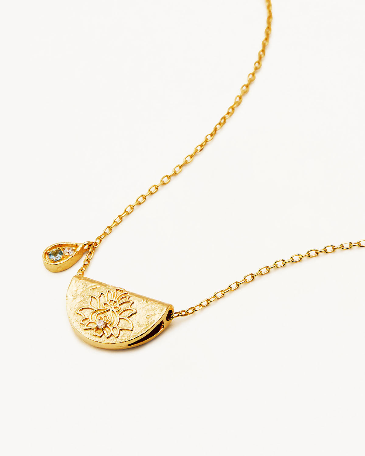 18K Gold Vermeil Lotus Birthstone Necklace - March Aquamarine Pendant for Women | Elegant Jewelry Gift for Birthday, Anniversary & Special Occasions | Perfect for Everyday Wear & Formal Events