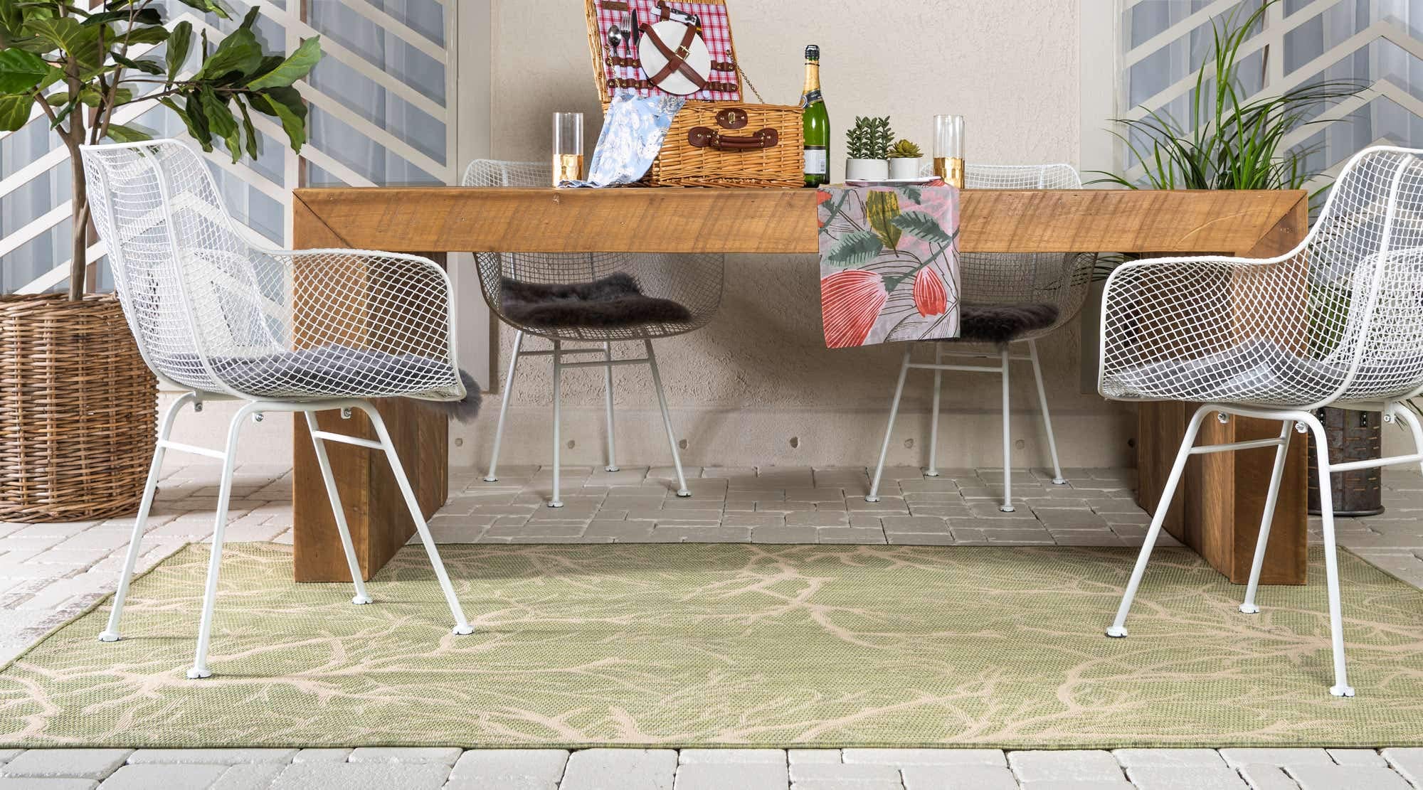 Unique Loom Outdoor Botanical Collection Area Rug - Branch Design 7'1