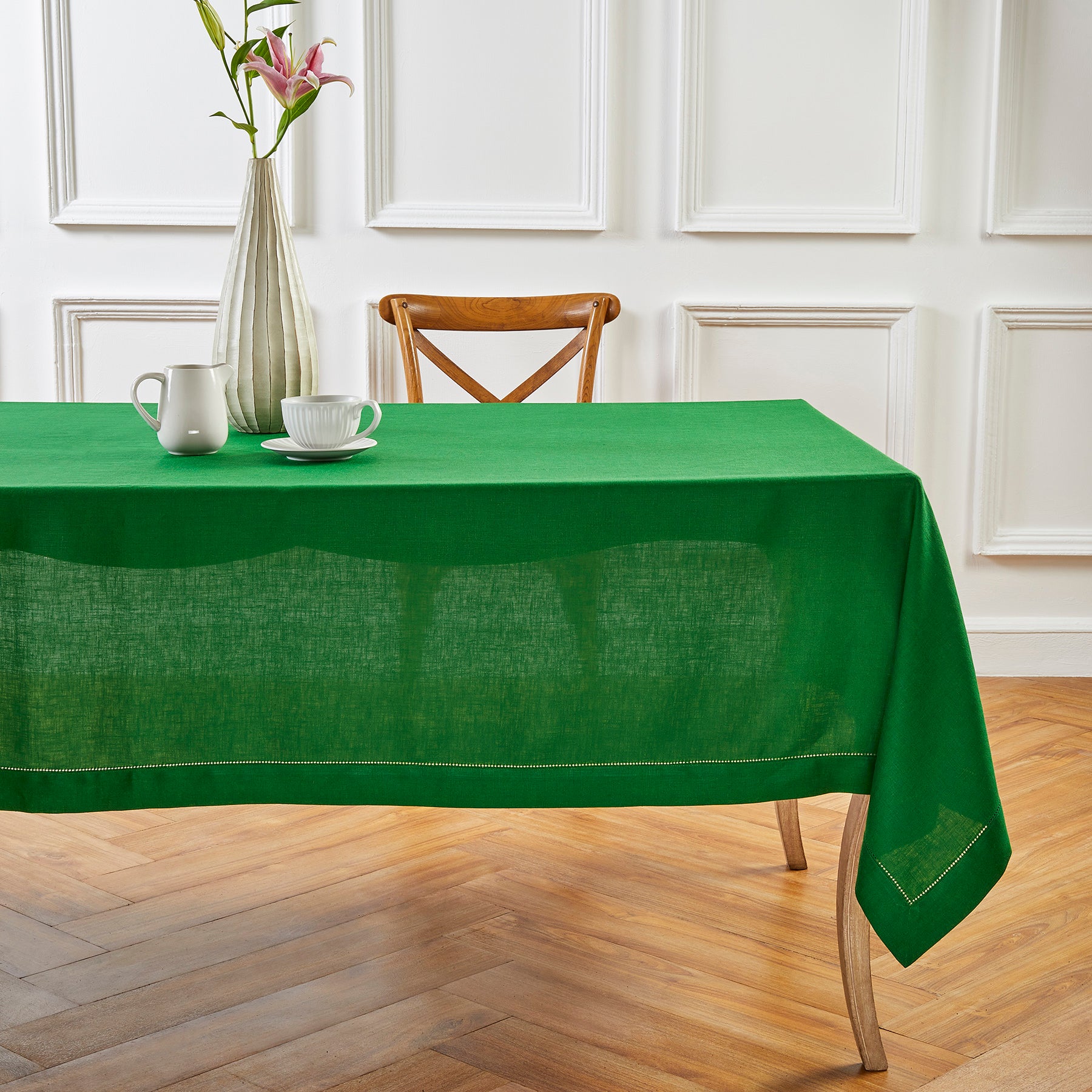 Elegant Classic Hemstitch Tablecloth - Premium Cotton Linen Table Cover for Dining Room, Wedding, Party & Special Occasions