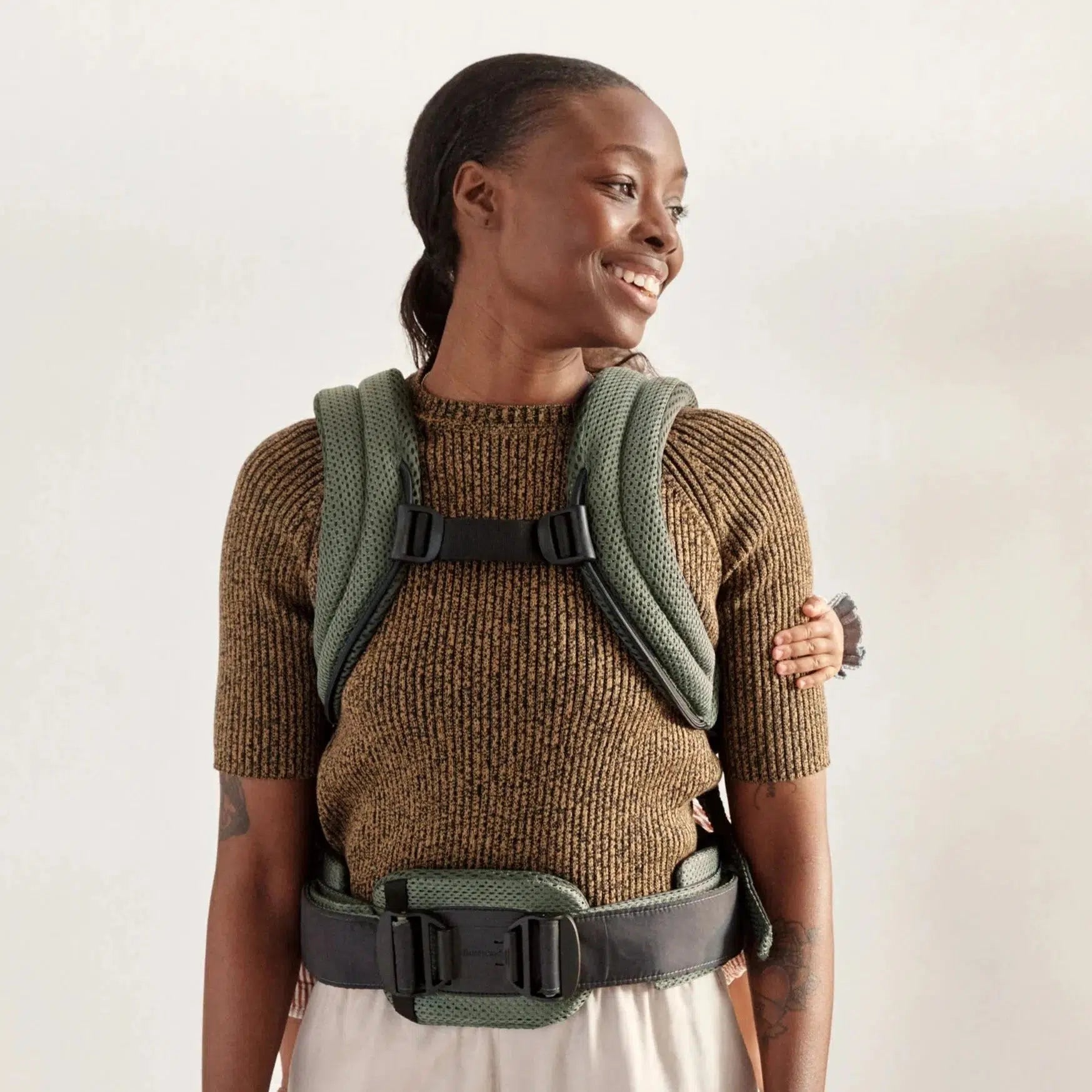 Baby Bjorn Baby Carrier Harmony - Dark Green 3D Mesh, Ergonomic Infant Carrier for Newborn to Toddler (0-24 Months), Hands-Free Baby Wearing for Parents, Perfect for Hiking, Shopping & Daily Use