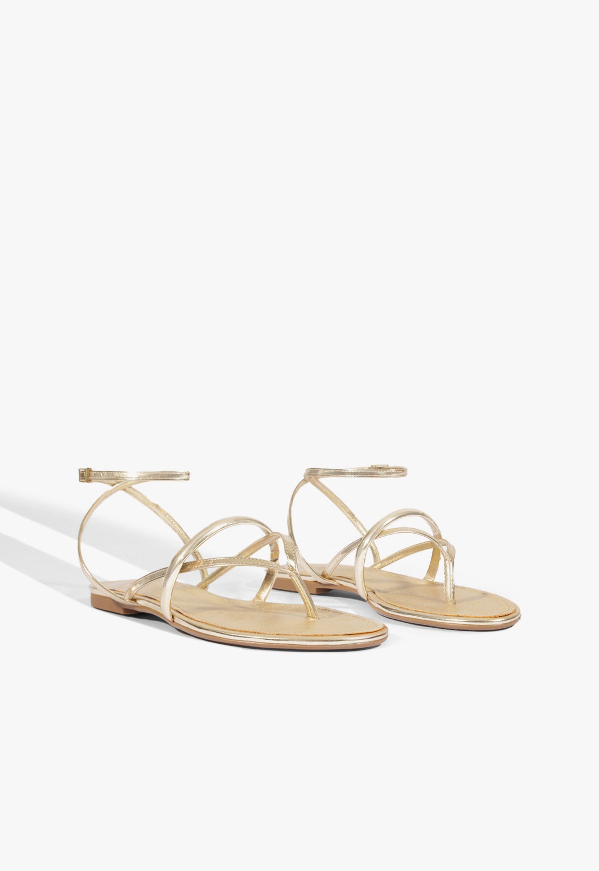 Diana Metallic Sandals for Women - 2.5 Inch Heel Height, Comfortable Flat Shoes for Casual Wear, S2211200150002 - Perfect for Summer Outings, Beach Vacations, and Everyday Fashion