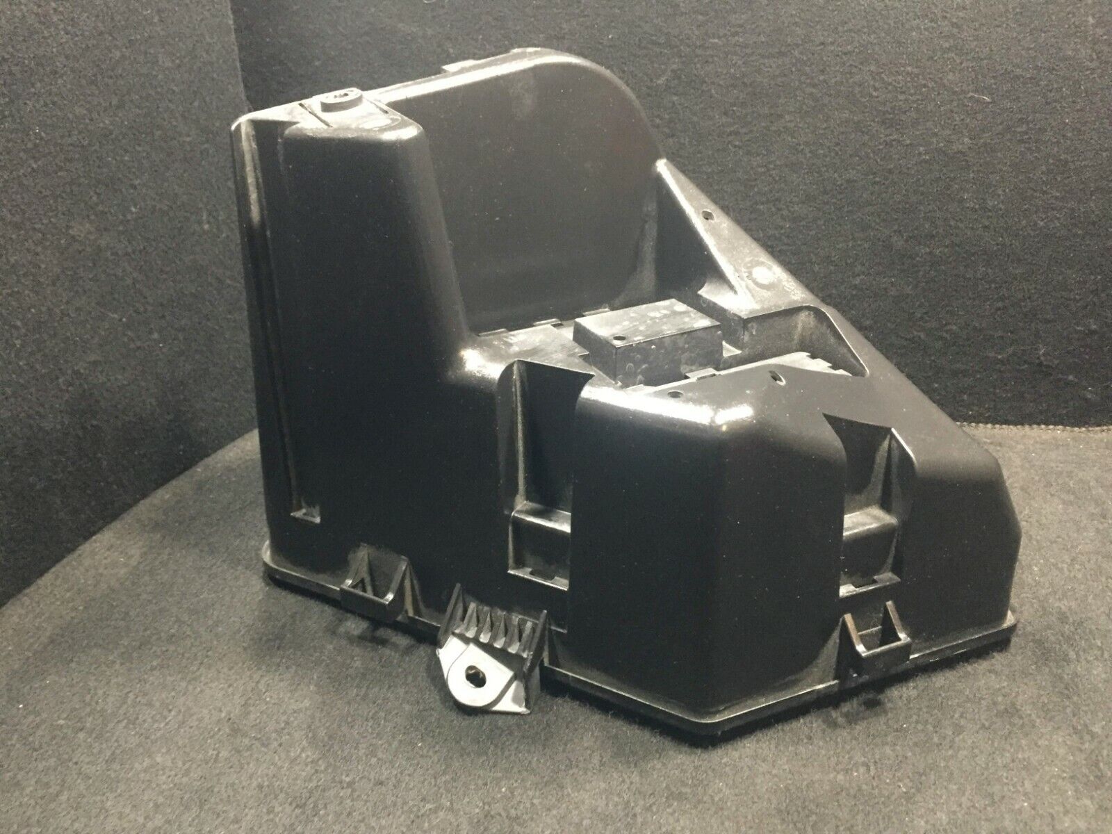 2004-2007 Cadillac CTS Under Hood Fuse Box Housing Holder OEM Replacement Part - Perfect for Electrical System Maintenance & Car Repair
