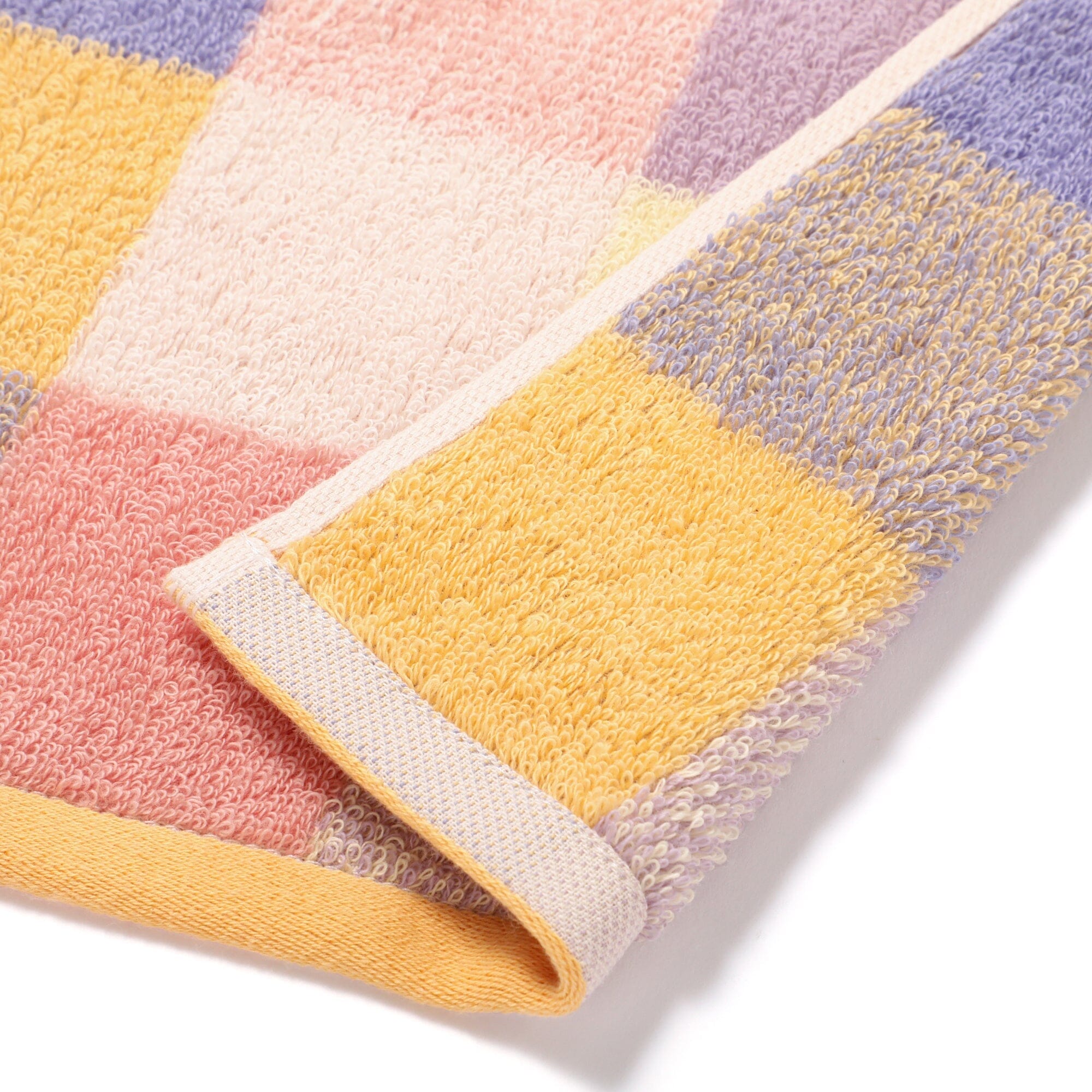 Antibacterial & Deodorizing Checkered Bath Towel - Soft Absorbent Quick-Dry Yellow Bath Towel for Spa, Gym & Luxury Bathroom
