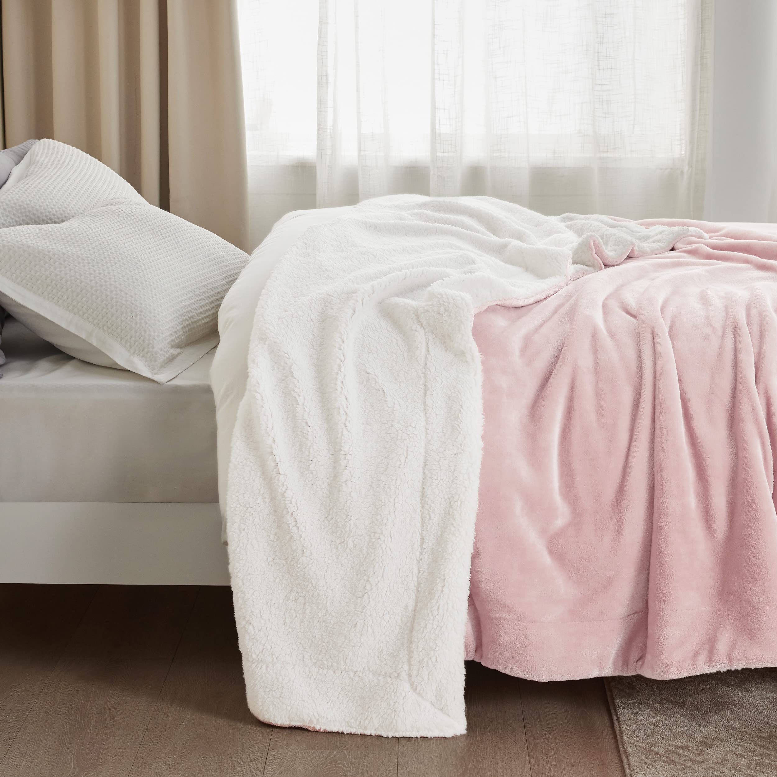 Bedsure Sherpa Fleece Blanket Queen Size 90x90 Inches - Ultra Soft & Warm Winter Blanket for Bed, Pink Plush Fuzzy Throw - Perfect for Couples, Sofa, Couch & Home Decor