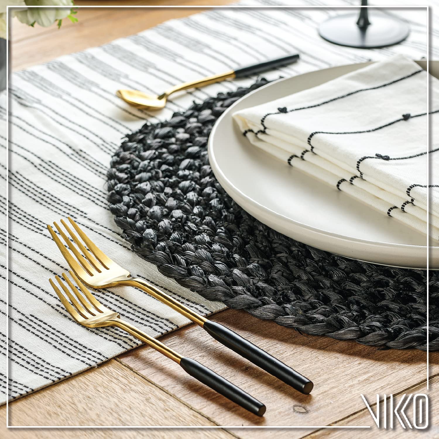 Vikko Dine Modern Silverware Set - 20-Piece Brushed Black & Gold Flatware Set - 18/10 Stainless Steel Cutlery for 4 People - Elegant Dinnerware for Upscale Dining, Wedding Gifts & Home Entertaining - Matte Finish Durable Utensils for Restaurants & Special Occasions