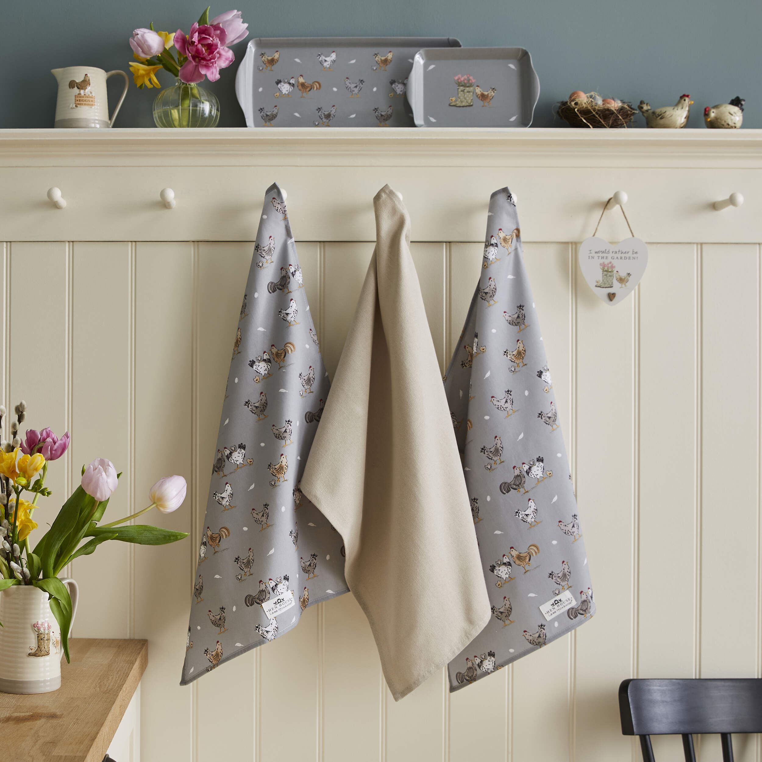 Hen House Lane 3 Pack Premium Cotton Tea Towels - Absorbent Kitchen Towels for Drying Dishes, Cleaning Countertops & Decor (Farmhouse Style)
