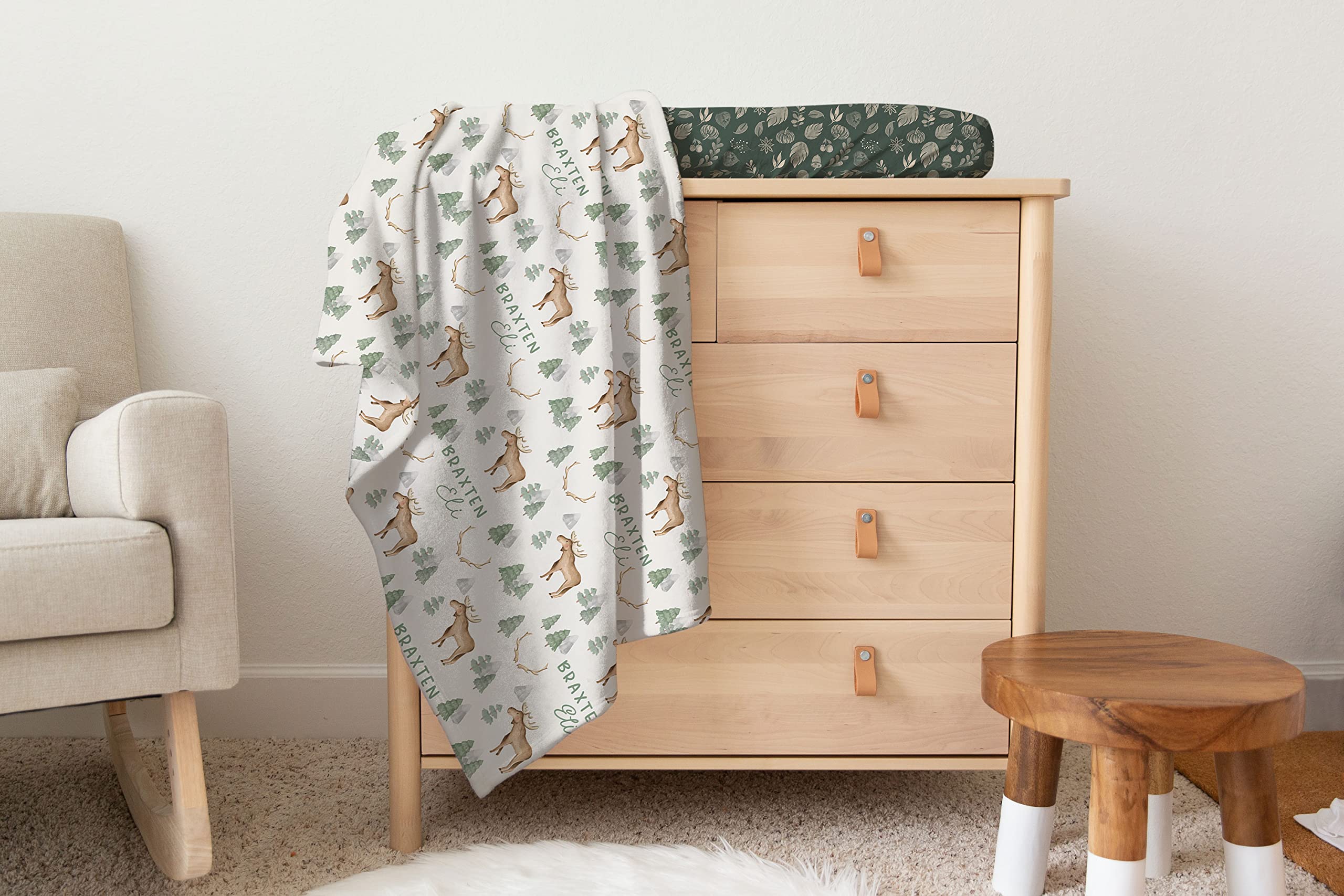 Personalized Woodland Moose Baby Blanket - Custom Name Minky Blanket for Newborns & Infants - Soft Baby Shower Gift for Boys & Girls - Cozy Nursery Blanket for Cuddling, Playtime & Photo Props