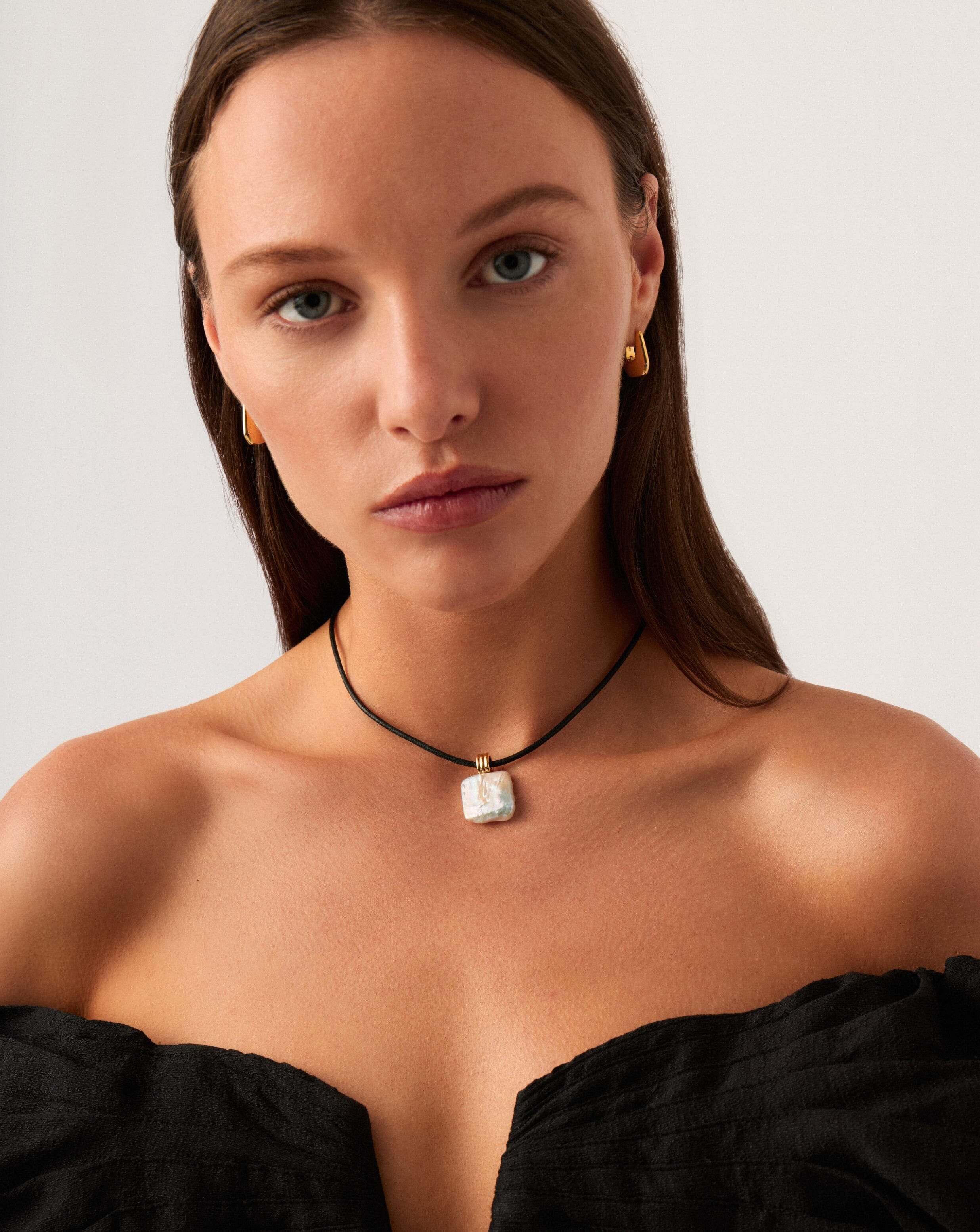 Elegant Square Pearl Pendant Necklace - 18k Gold Plated Vermeil Chain with Genuine Pearl | Perfect for Weddings, Anniversaries & Special Occasions