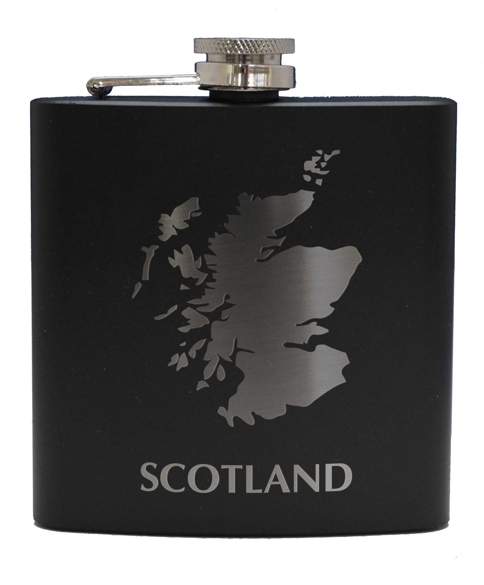 Authentic Scottish Sporran Flask - 6oz Leather Hip Flask for Whiskey, Bourbon & Liquor - Perfect for Weddings, Parties & Outdoor Adventures