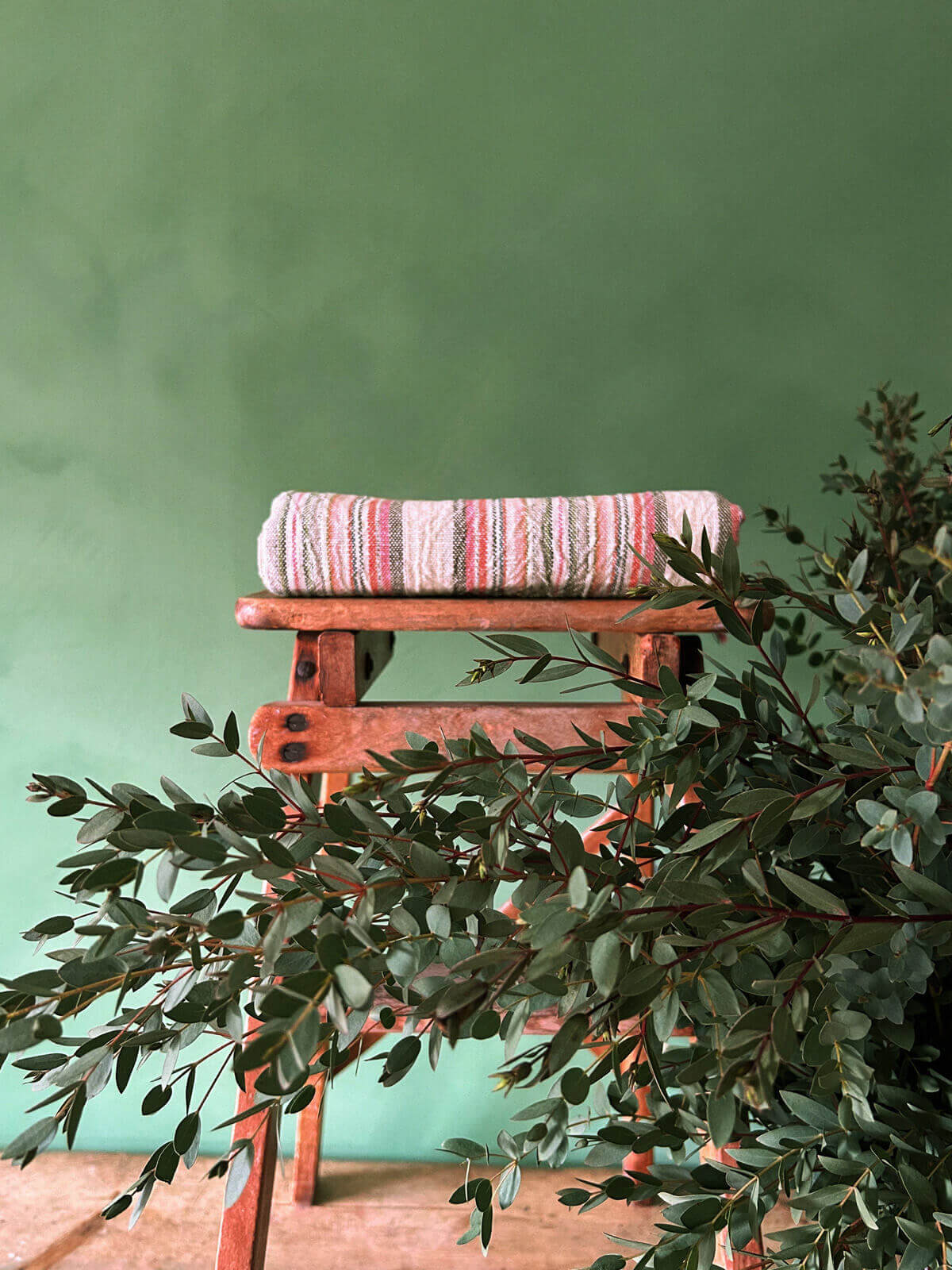 Marrakech Stripe Hammam Towel - Premium Dusty Pink & Terracotta Cotton Beach Towel for Spa, Yoga, and Poolside Relaxation